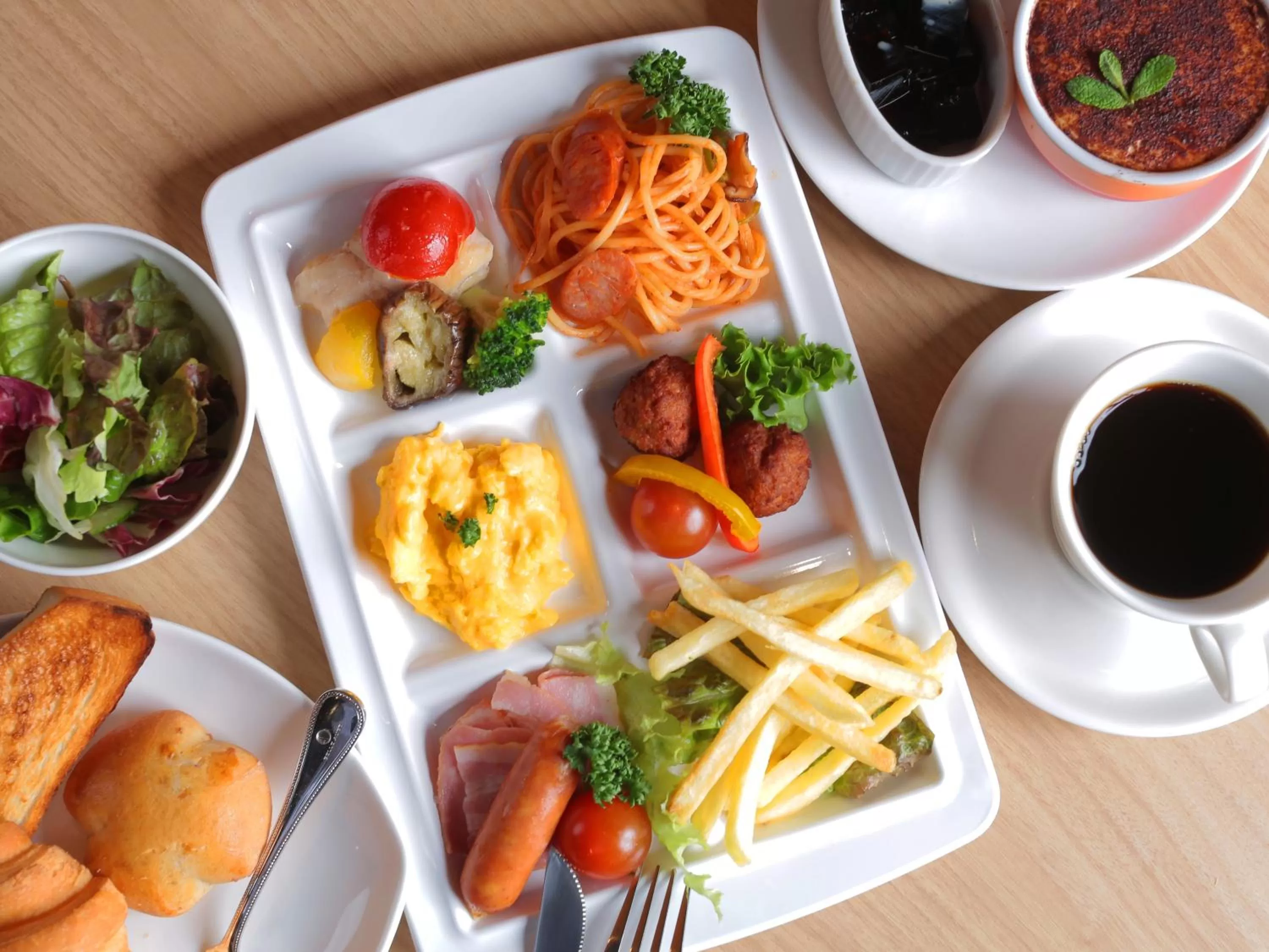 Breakfast in Green Rich Hotel Matsue Station Across - Artificial hot spring Futamata Yunohana