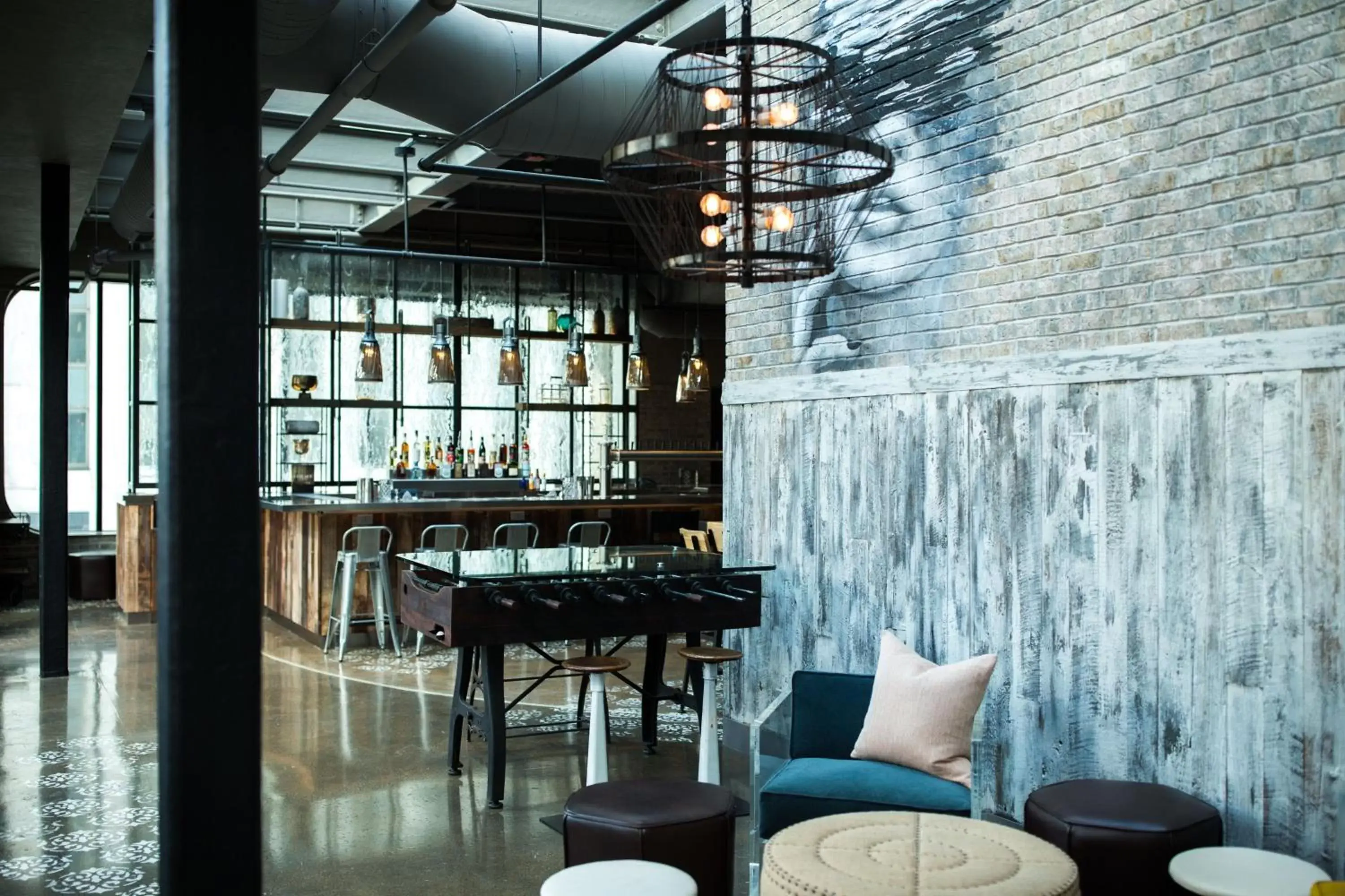 Restaurant/places to eat, Lounge/Bar in Renaissance Chicago Downtown Hotel