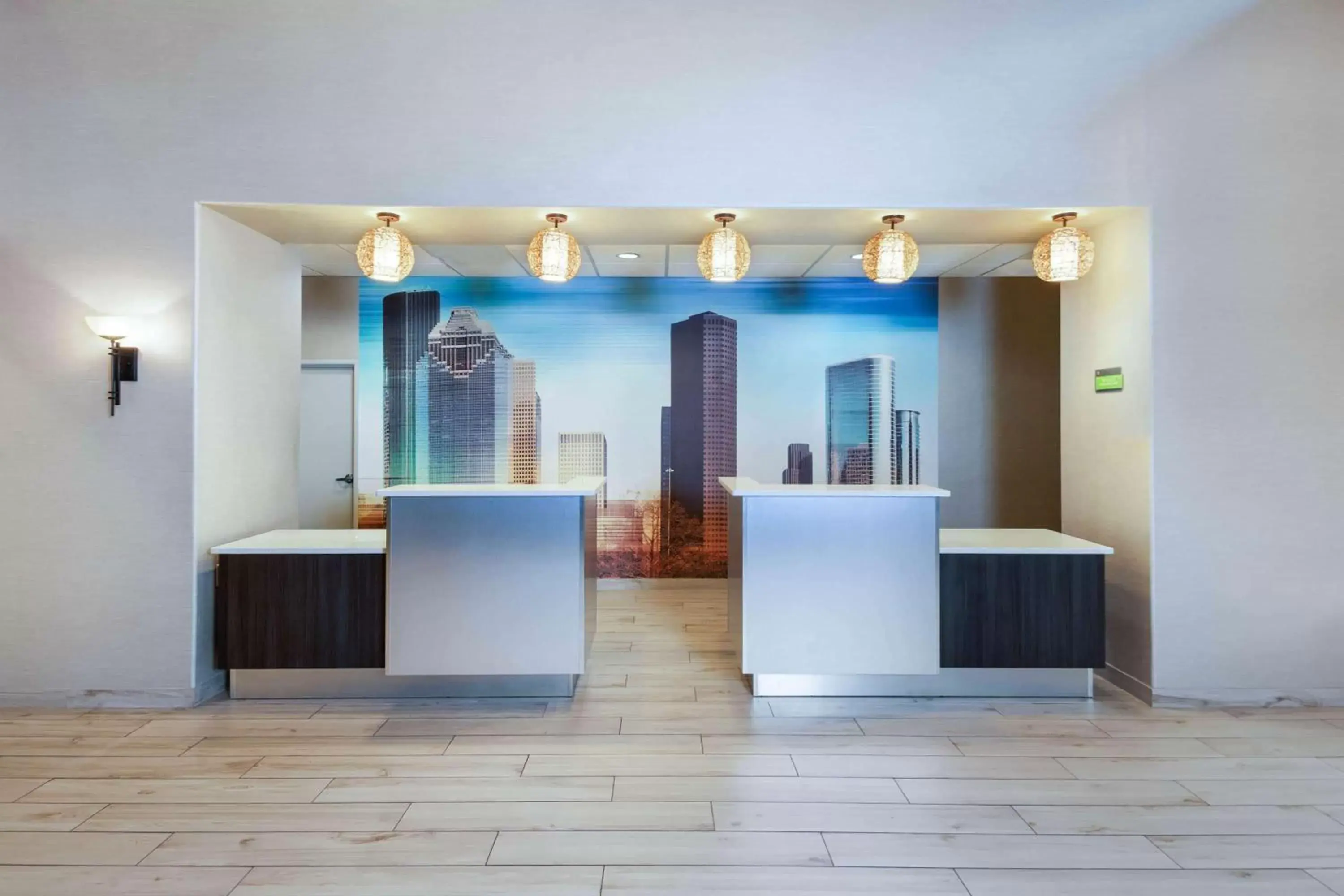 Lobby or reception in La Quinta by Wyndham Houston Energy Corridor