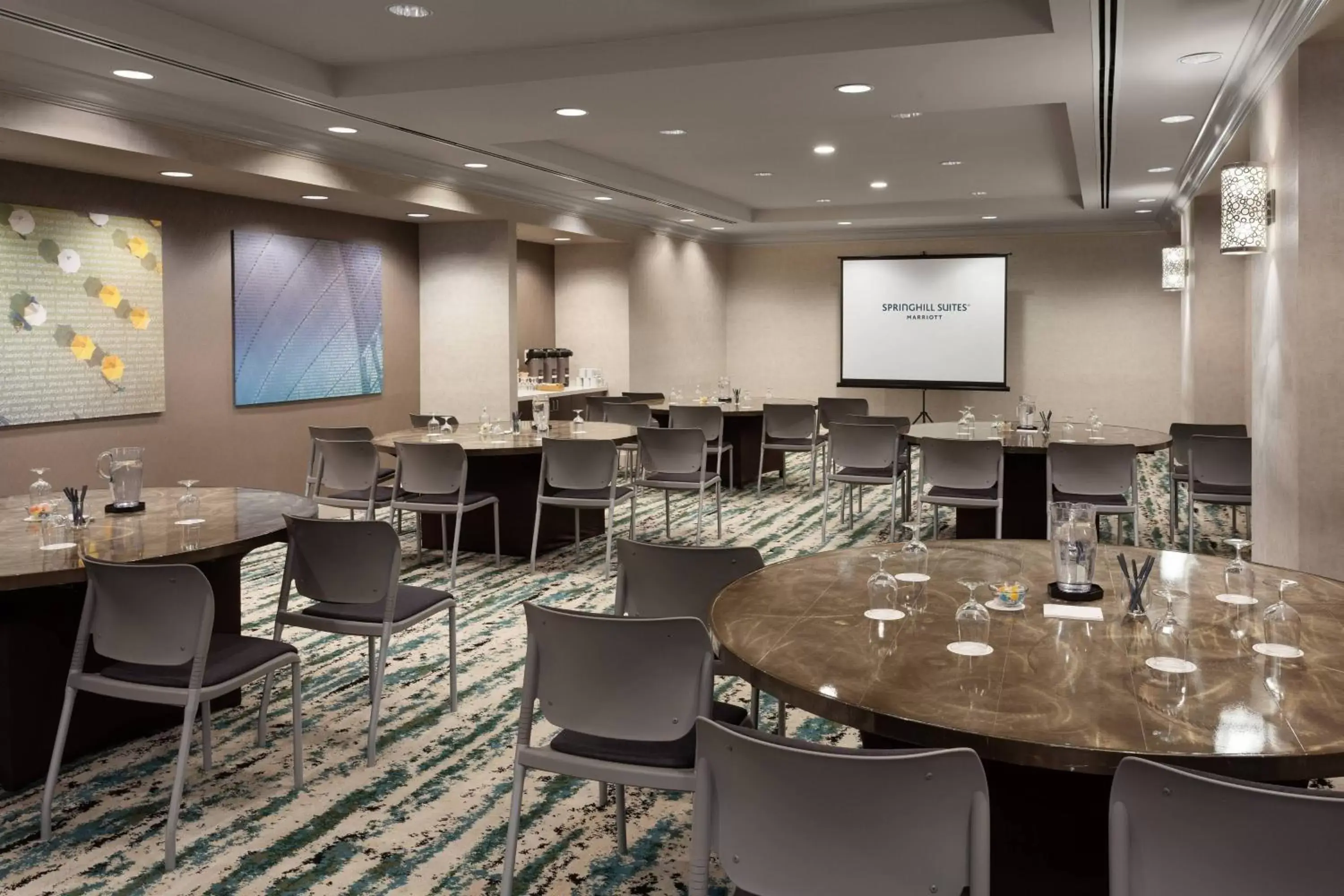 Meeting/conference room in SpringHill Suites by Marriott Orlando Lake Buena Vista in Marriott Village