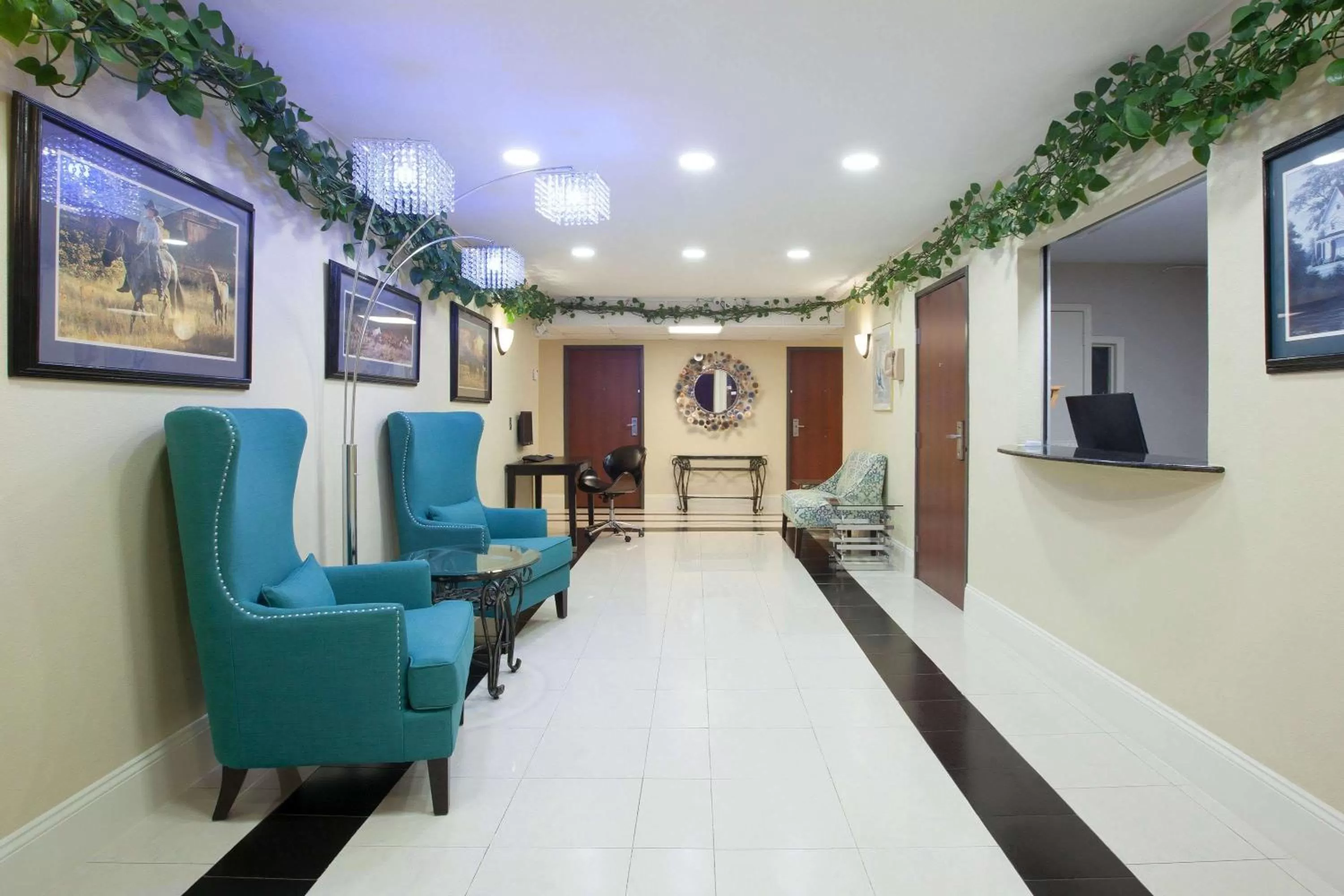 Lobby or reception in Super 8 by Wyndham Sulphur