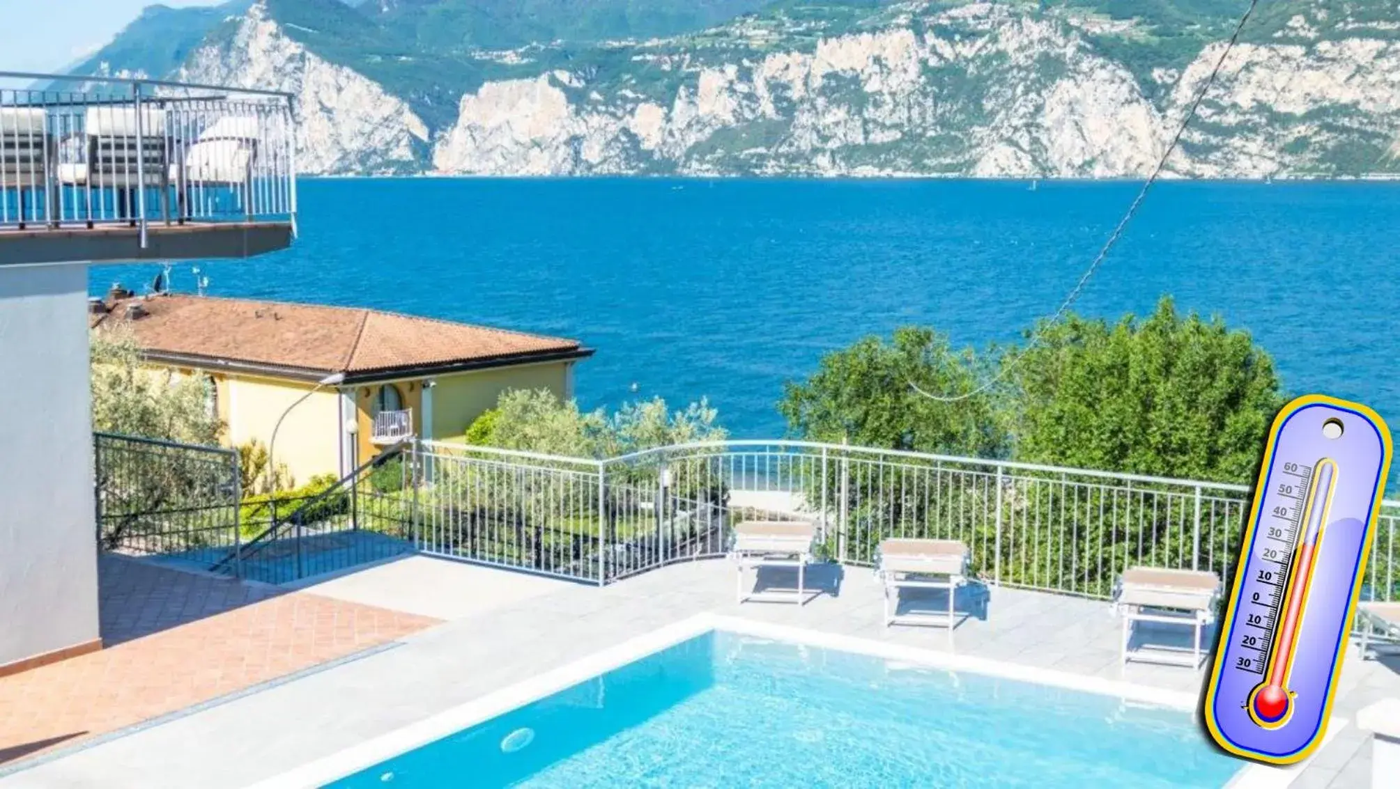 Lake view, Swimming Pool in Hotel Casa Marinella