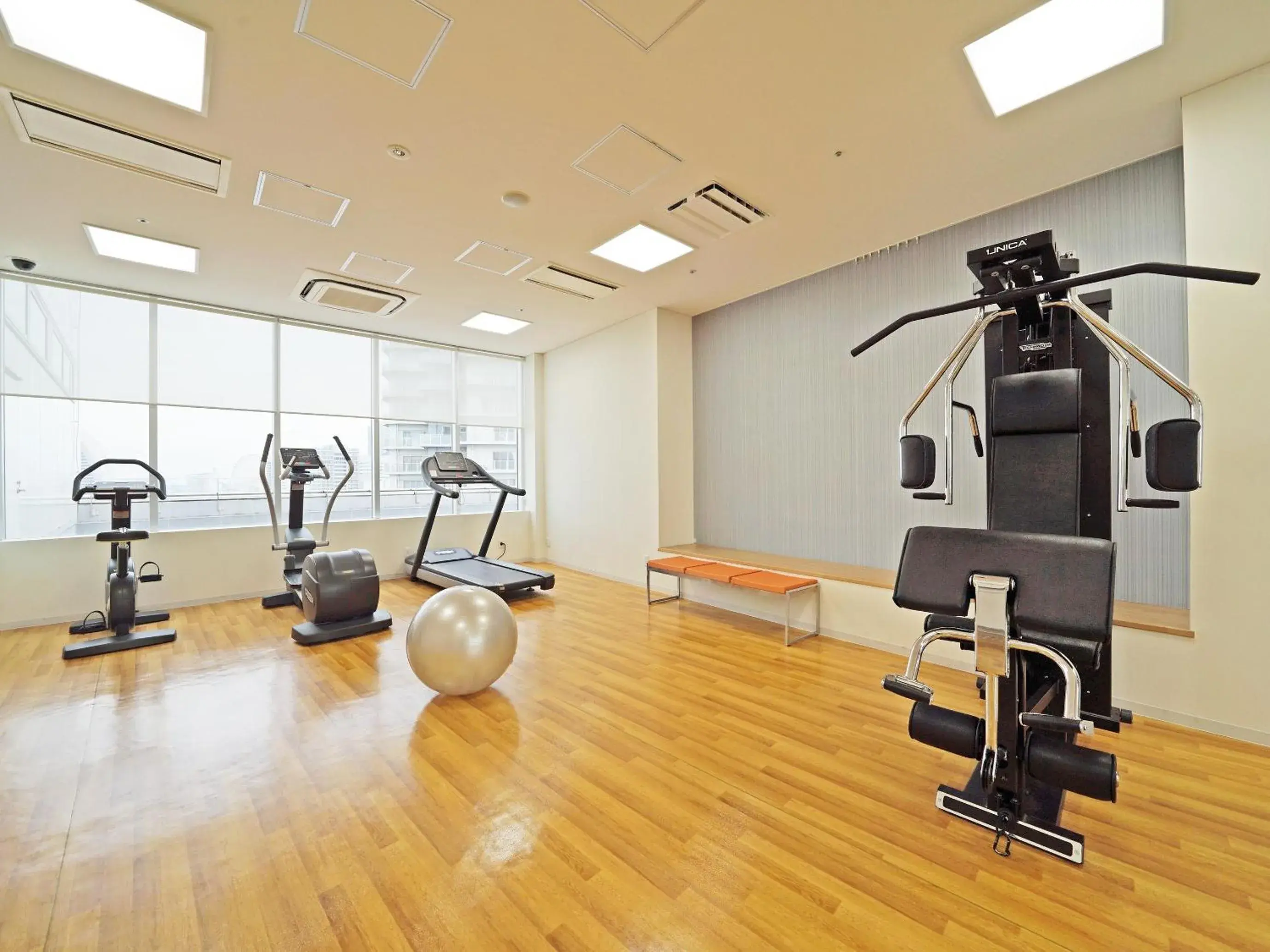 Fitness centre/facilities in the square hotel Yokohama Minatomirai Fitness centre/facilities in the square hotel Yokohama Minatomirai