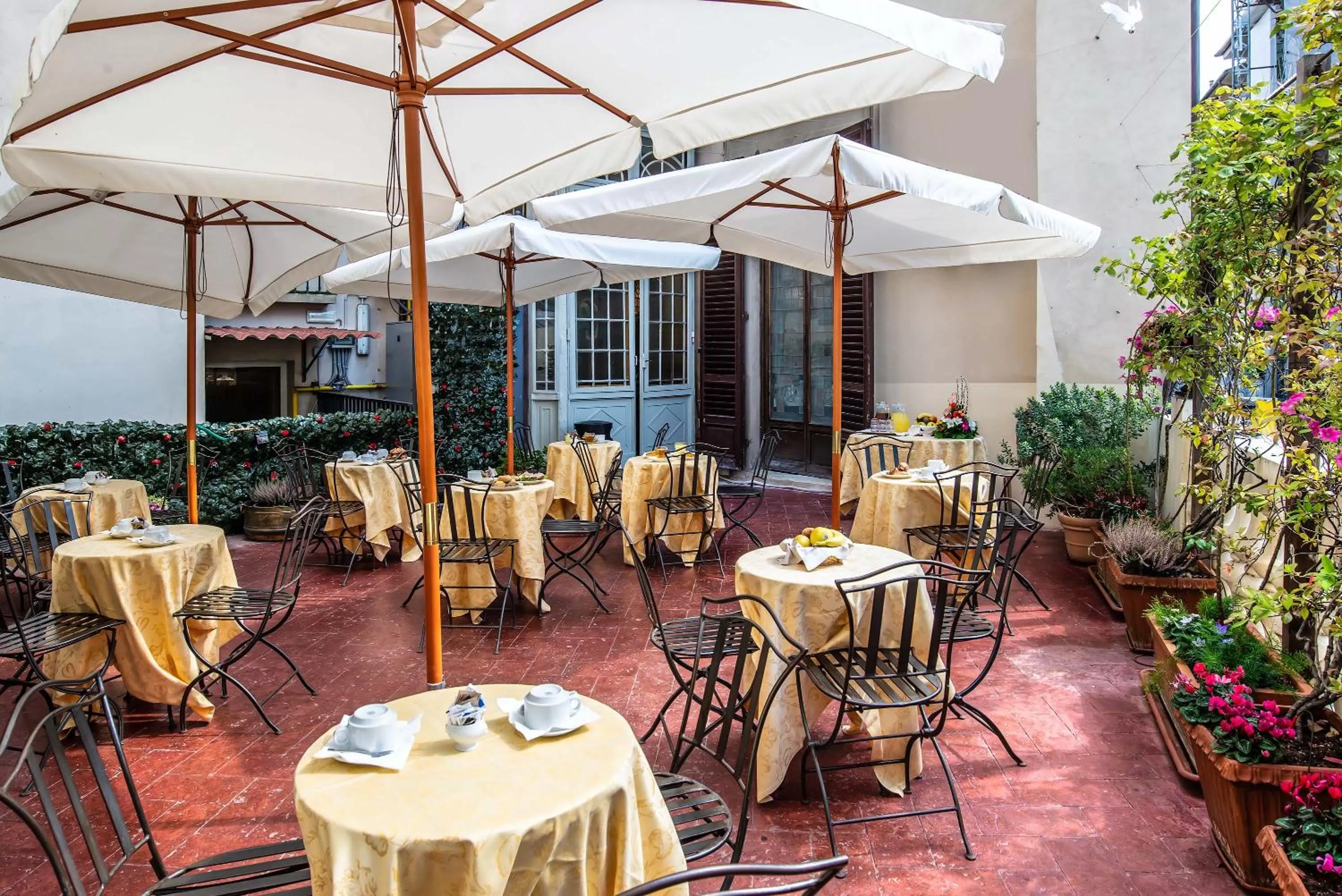 Balcony/Terrace in Hotel Paris
