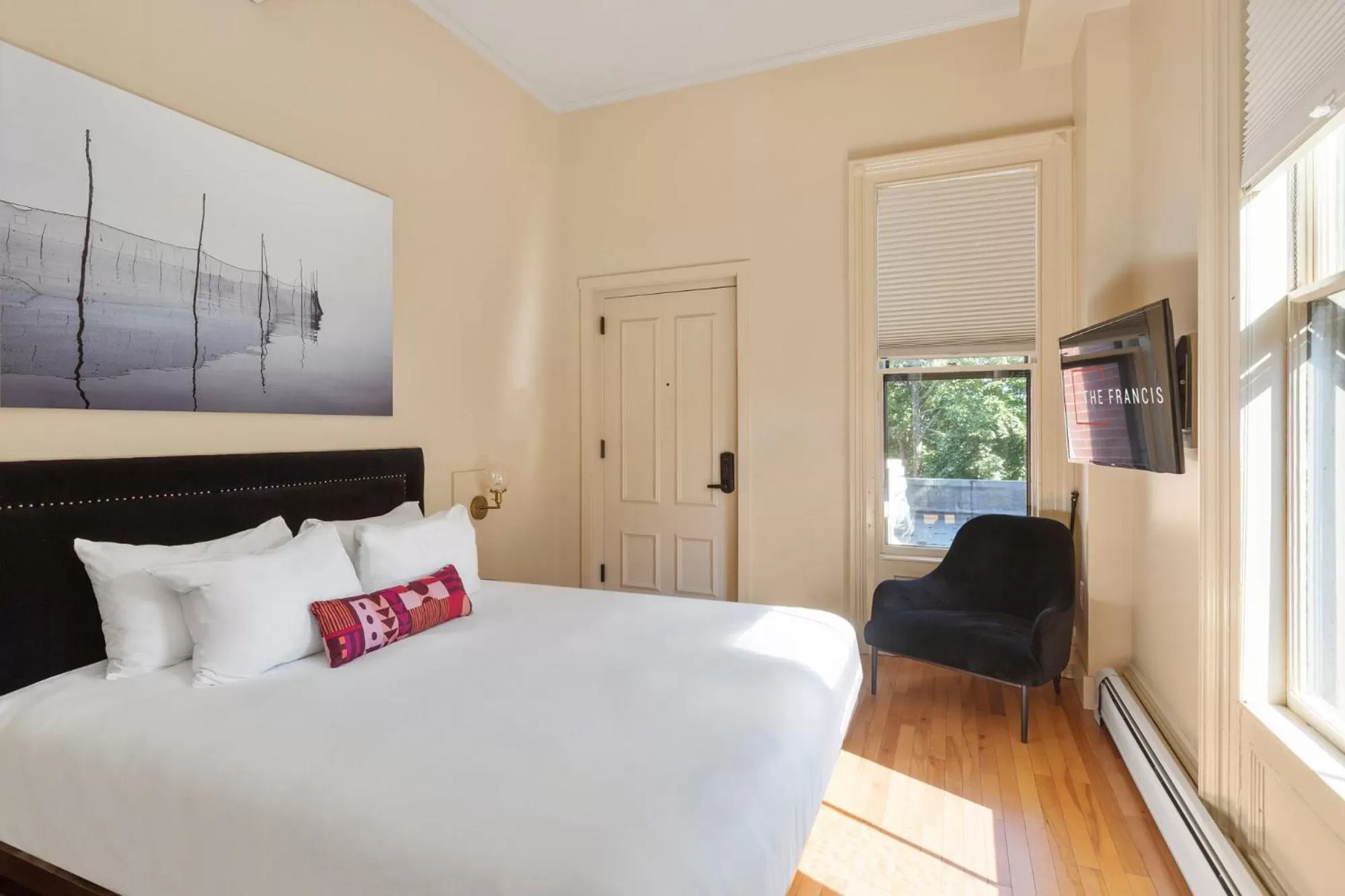 Bed in The Francis Hotel