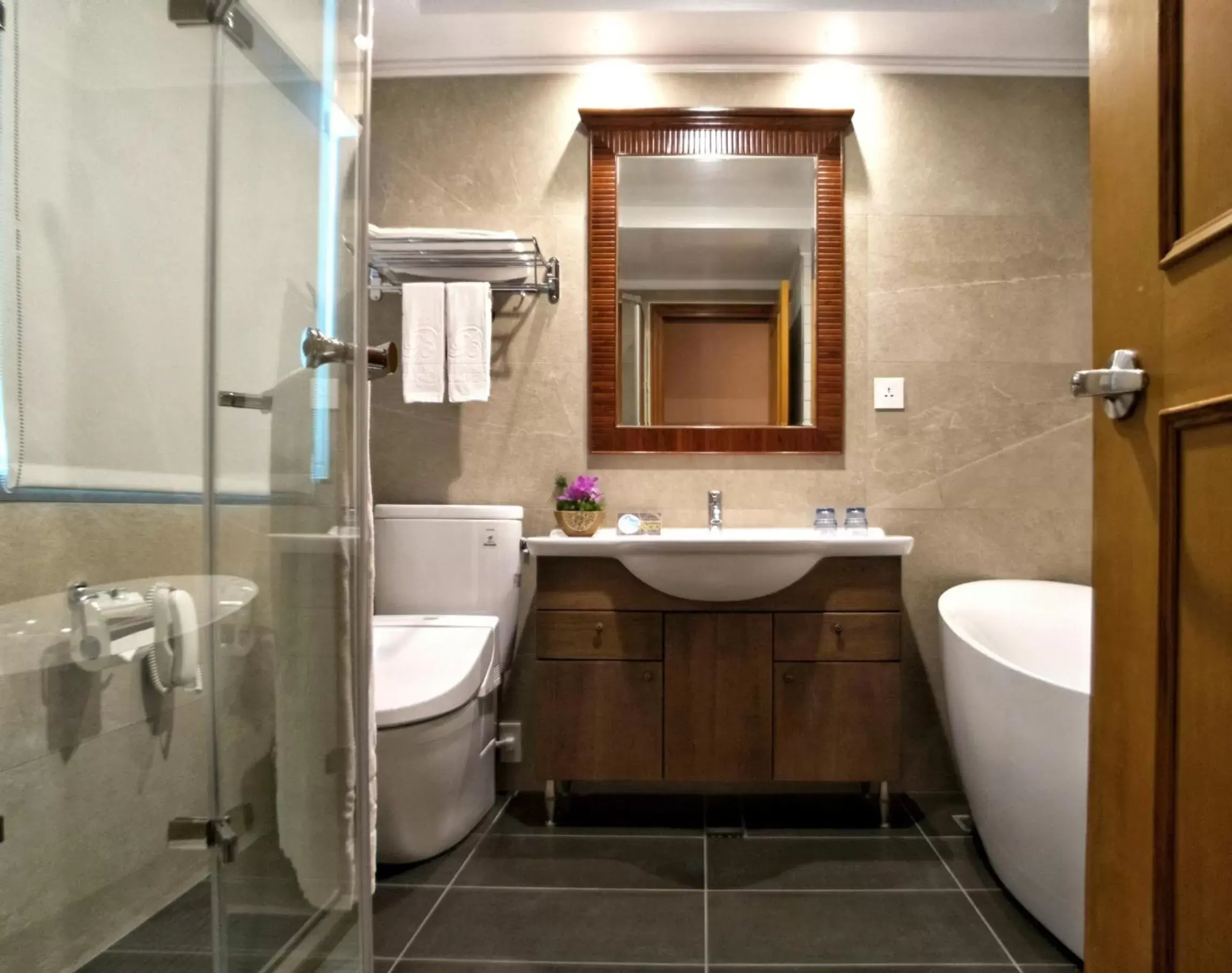 Bathroom in Beauty Hotels - Star Beauty Resort