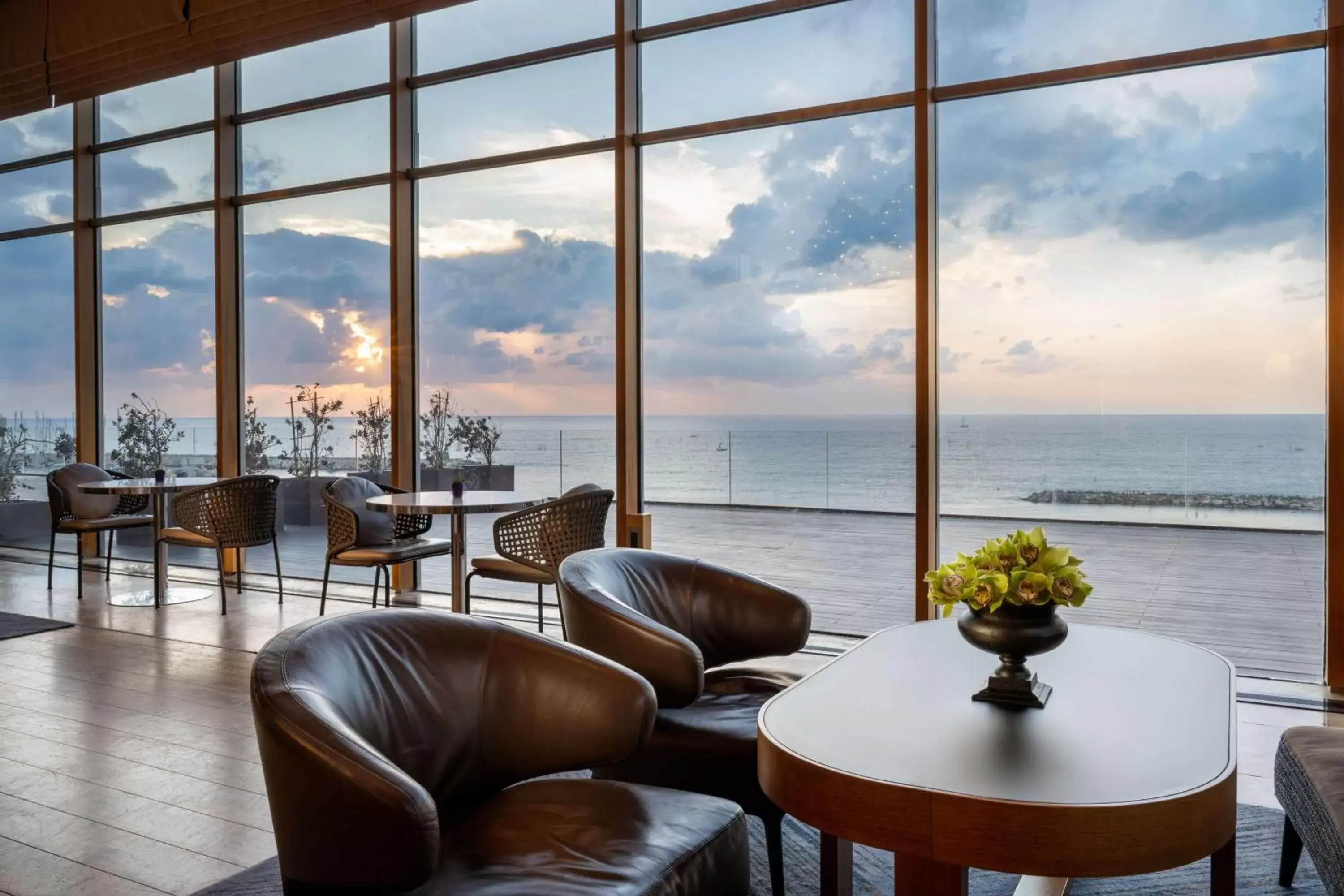 Lobby or reception in The Vista At Hilton Tel Aviv