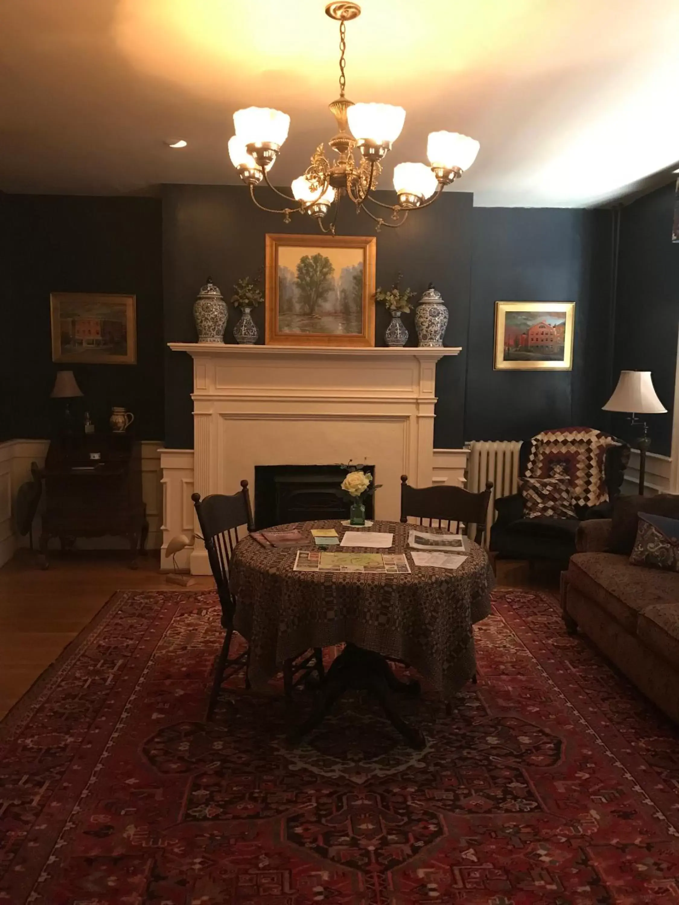 Living room in The Inn at Lincoln Square