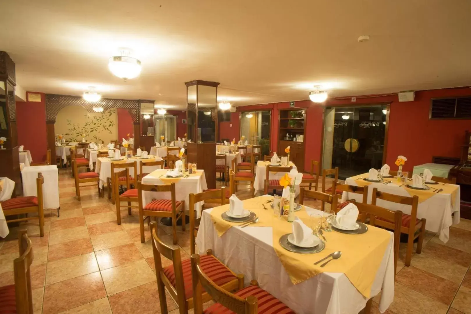 Restaurant/Places to Eat in Hotel del Gobernador