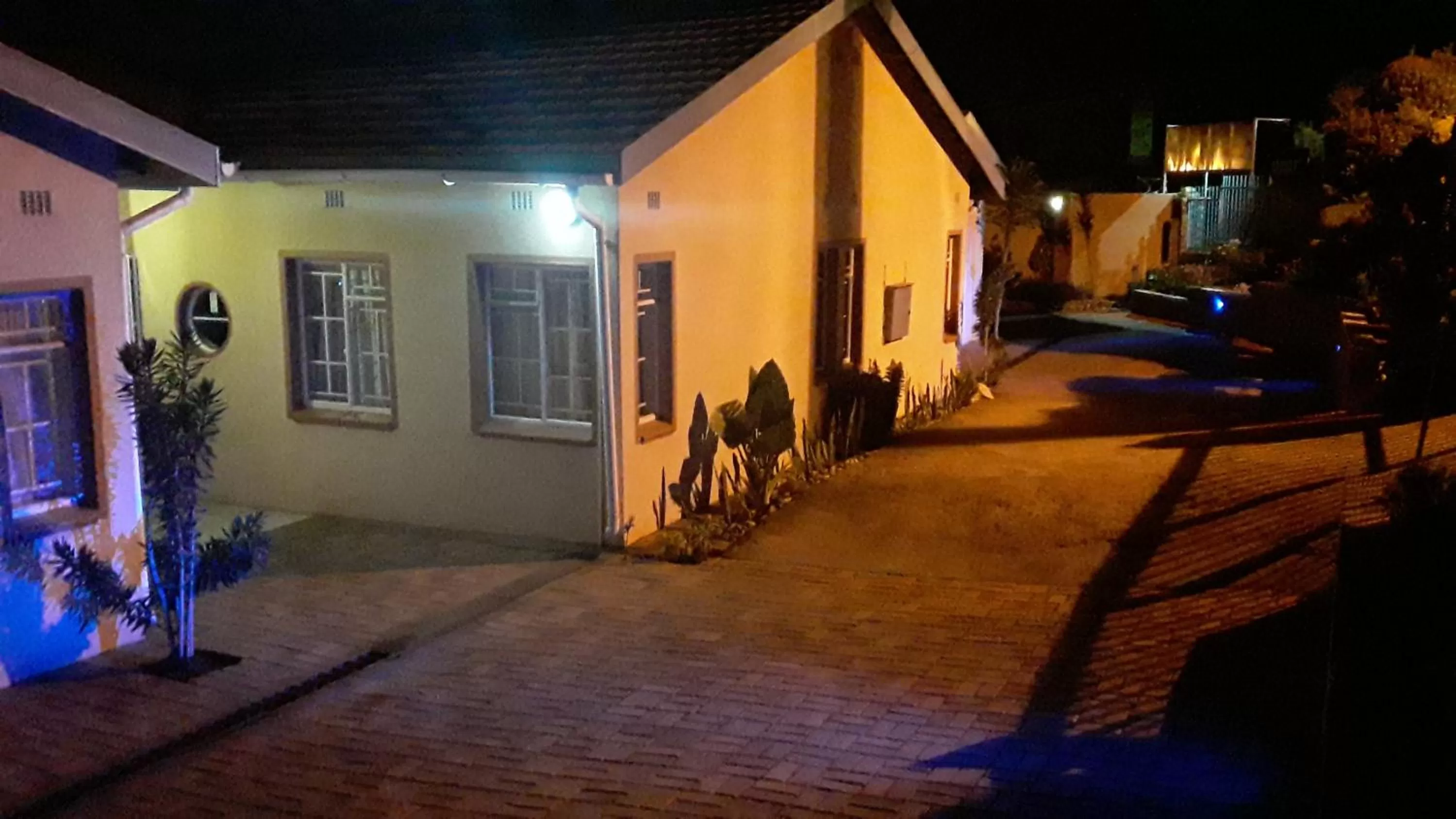 Floor plan in Vuya Nathi Bed and Breakfast