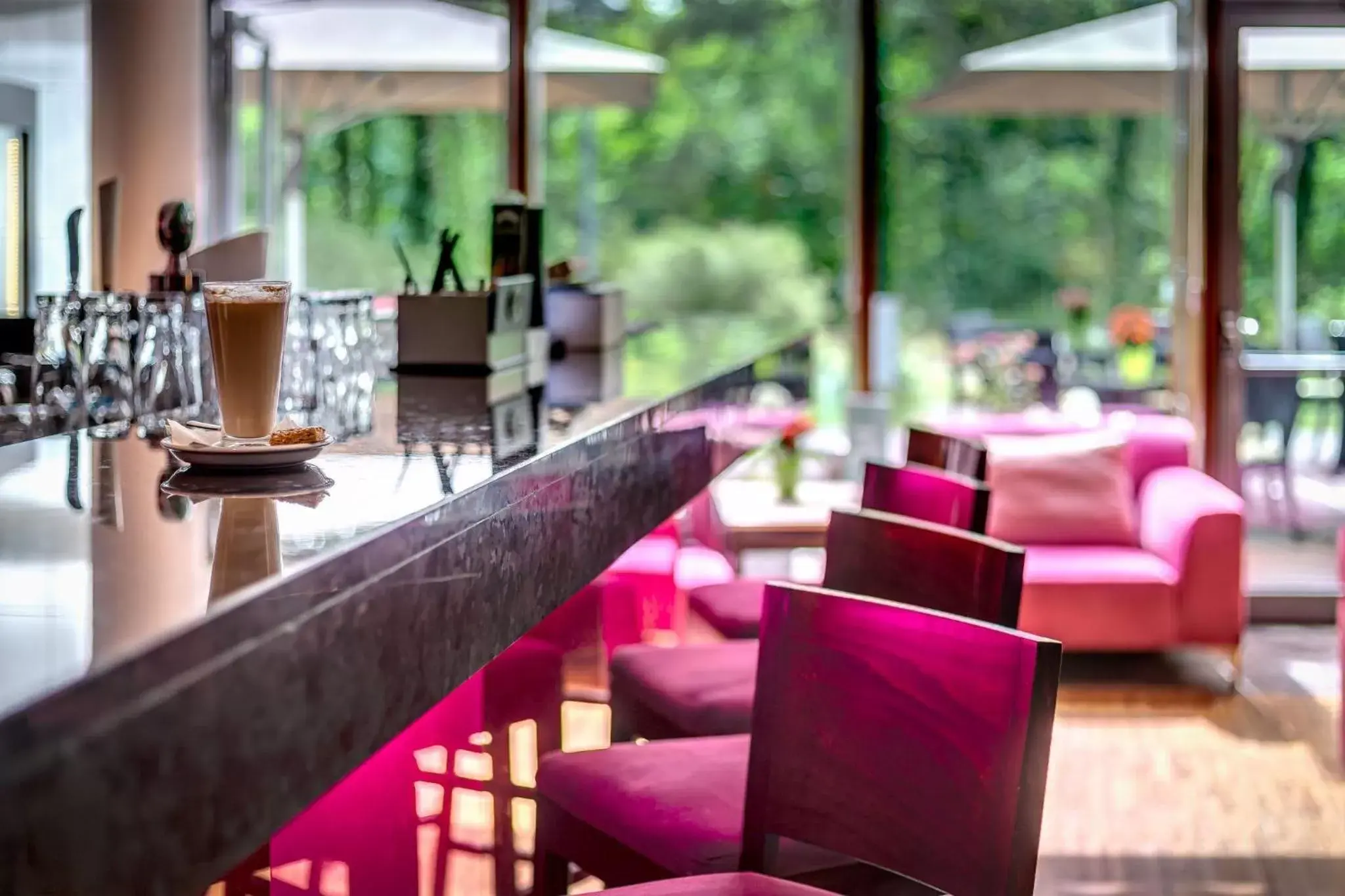 Coffee/tea facilities in Holiday Inn Resort Warsaw Józefów, an IHG Hotel