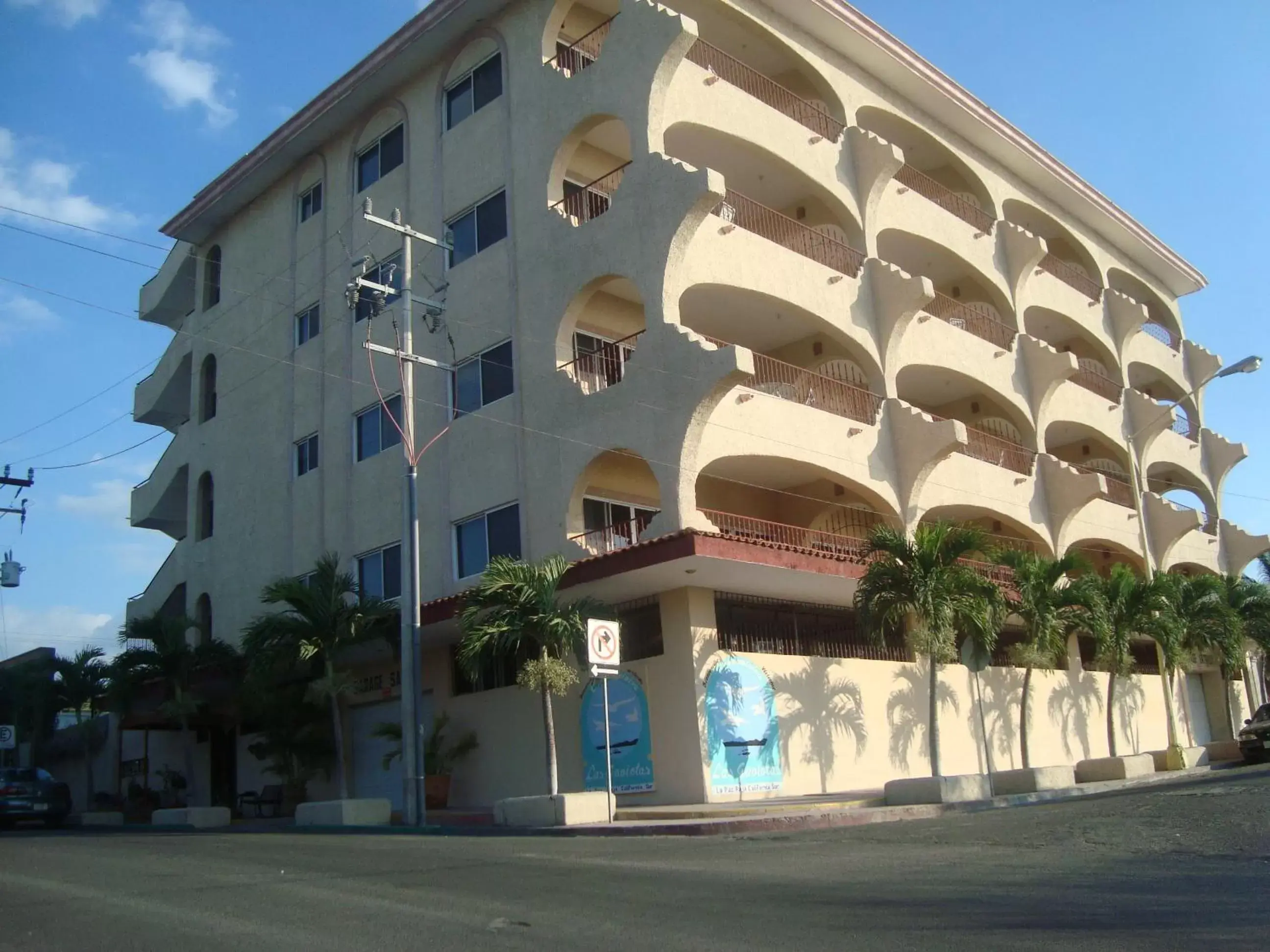 Property Building in Las Gaviotas Condo-Hotel La Paz BCS