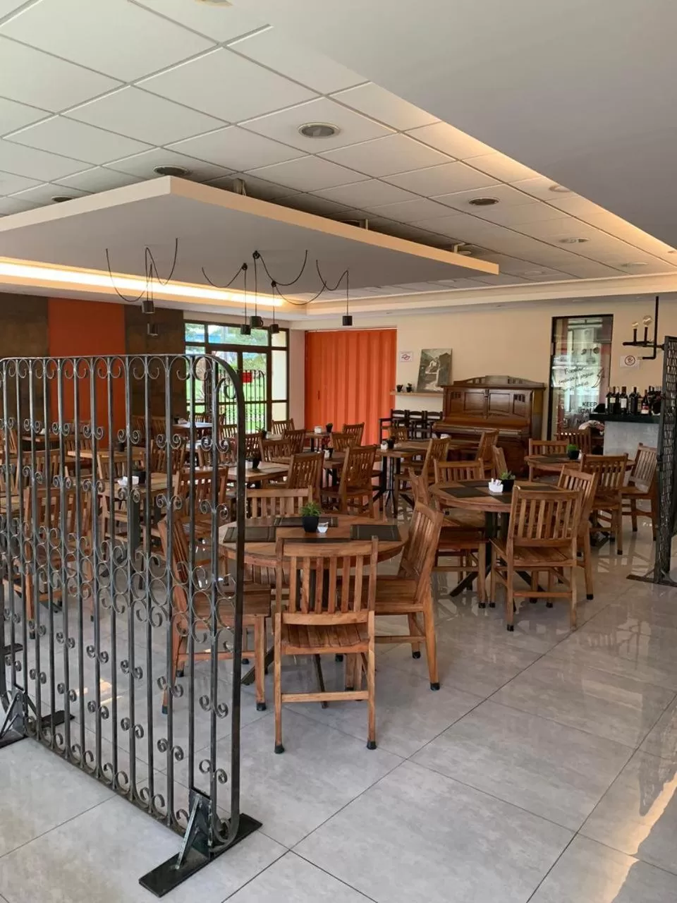 Restaurant/places to eat in Comfort Franca