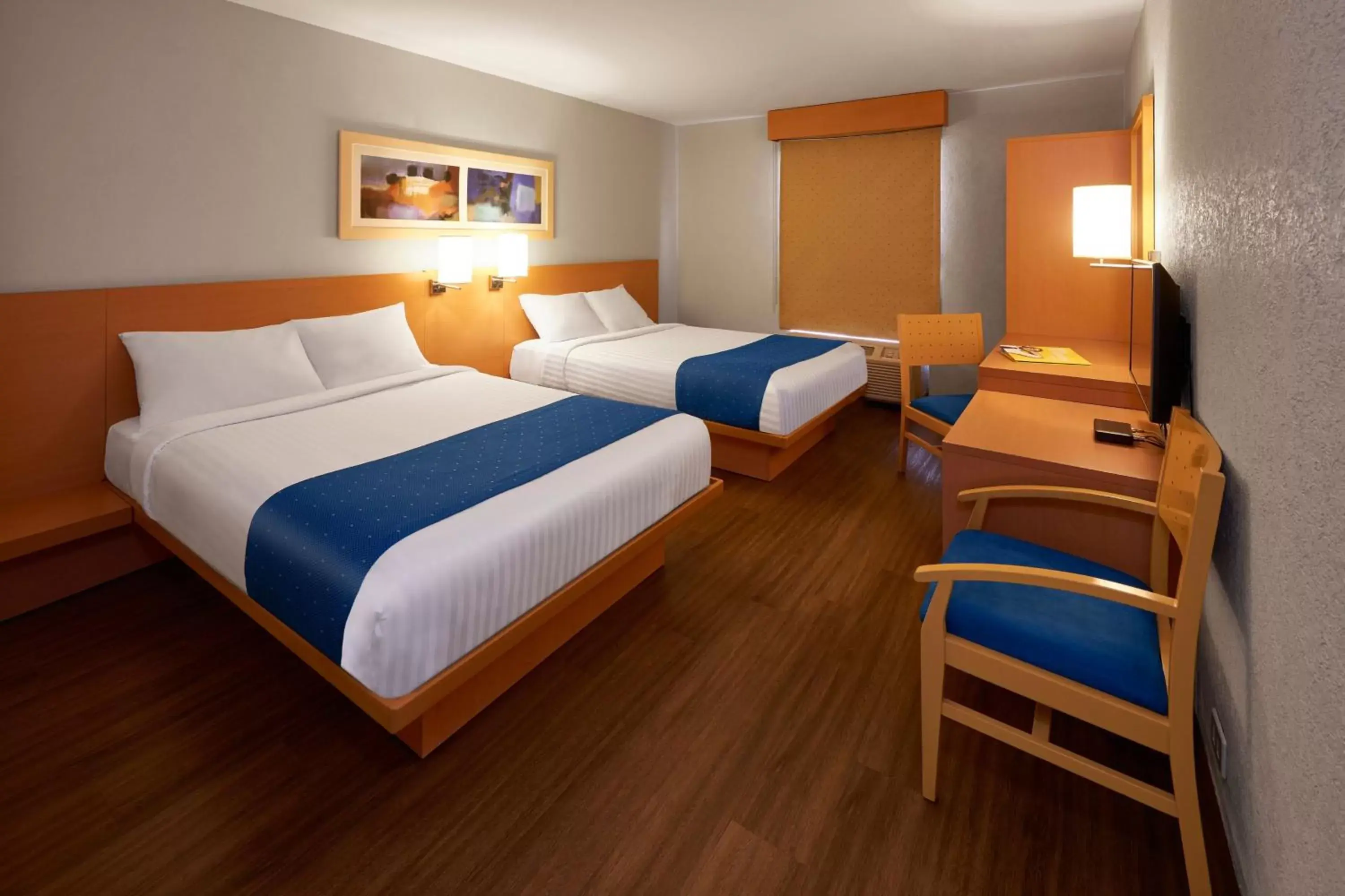 Photo of the whole room, Bed in City Express by Marriott Tuxtla Gutiérrez