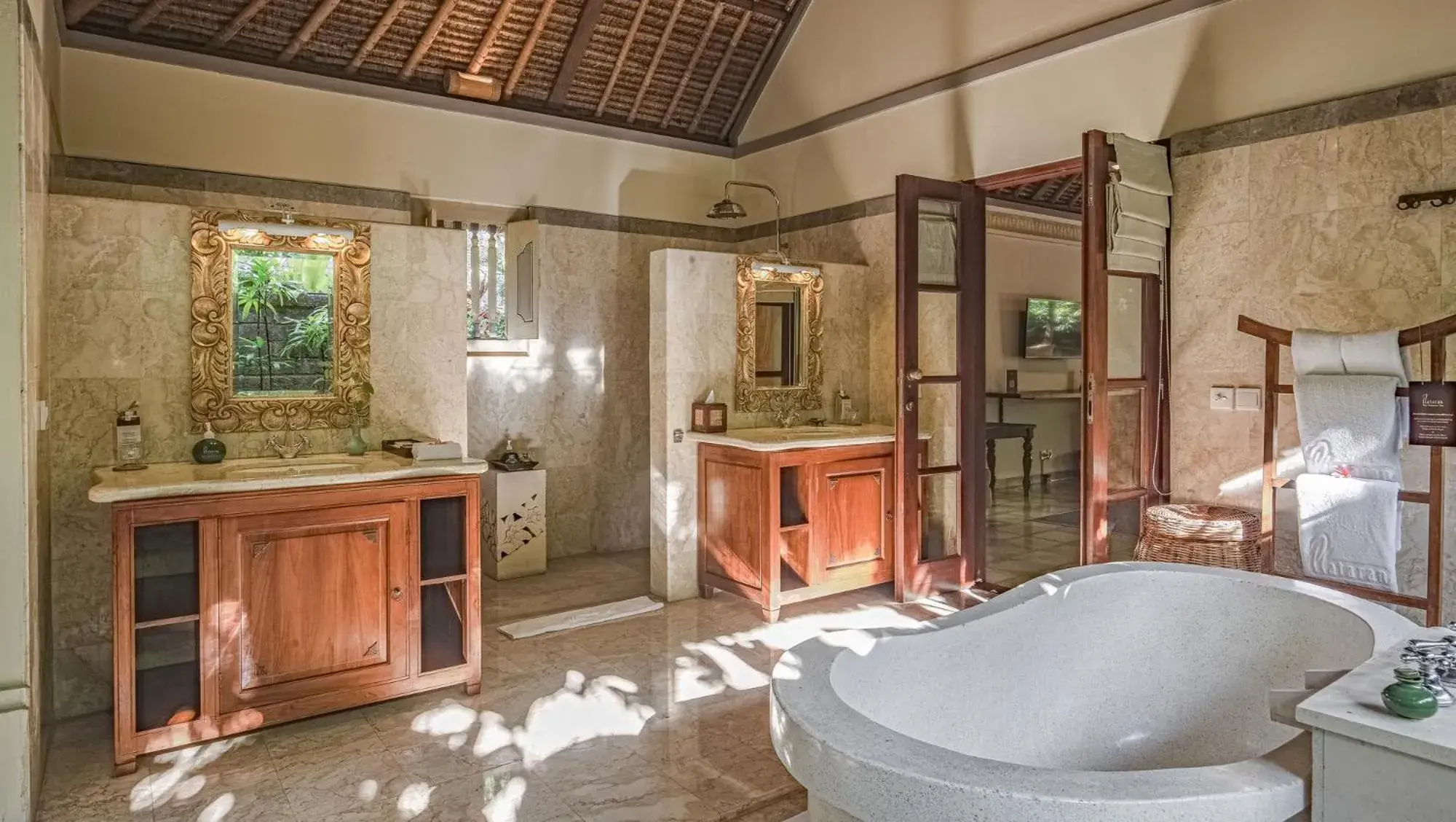 Bathroom in Villa Canggu by Plataran