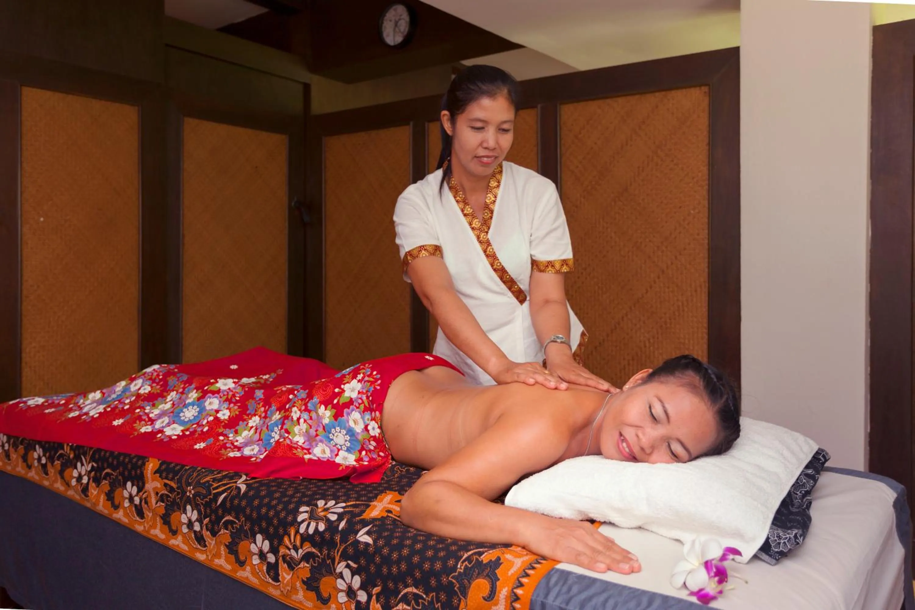 Massage in Karona Resort & Spa - SHA Extra Plus