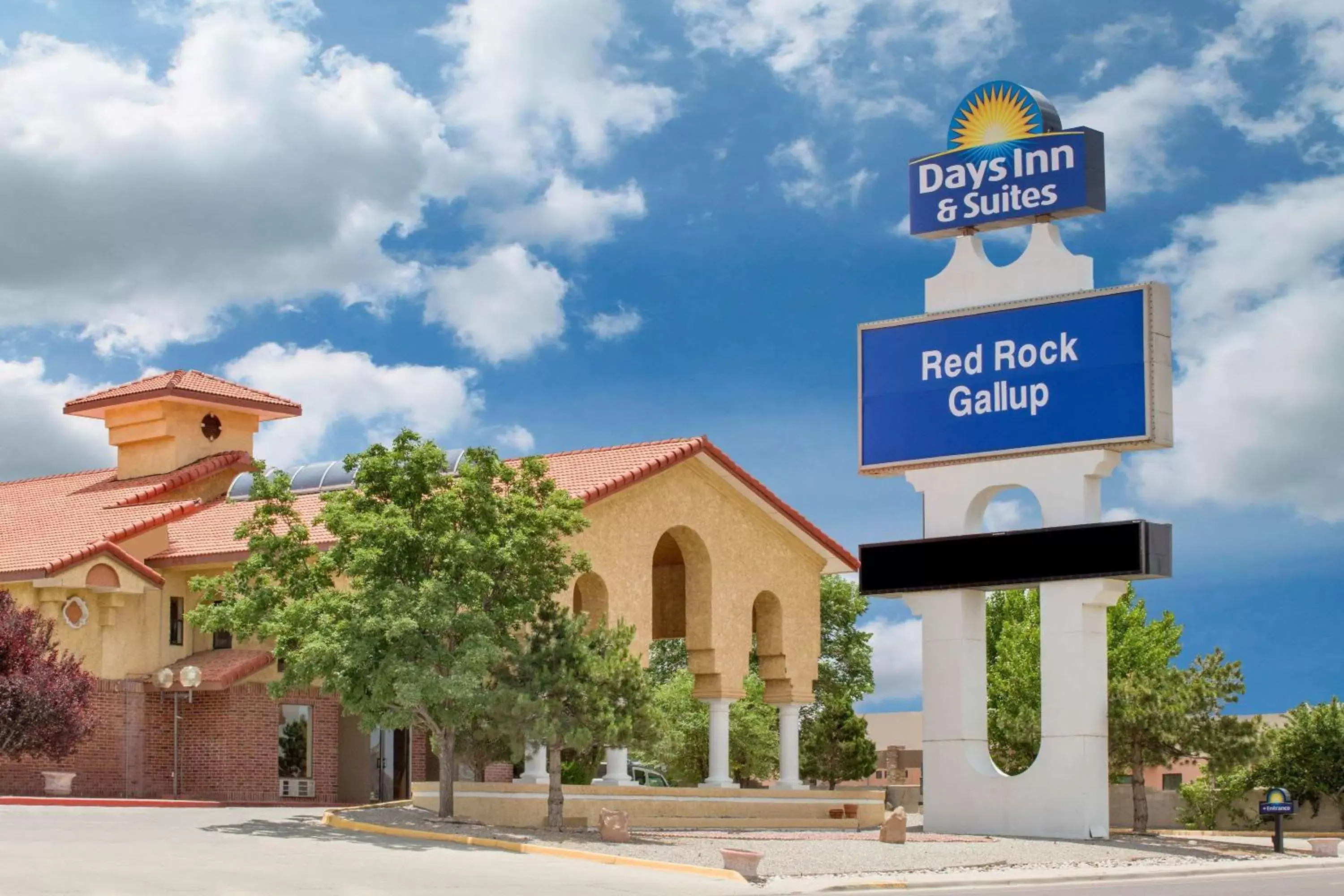 Property building in Days Inn & Suites by Wyndham Red Rock-Gallup