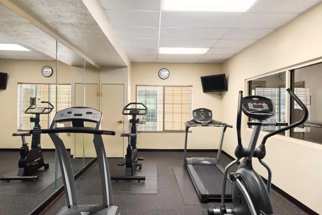 Fitness centre/facilities, Fitness Center/Facilities in Country Inn & Suites by Radisson, Paducah, KY