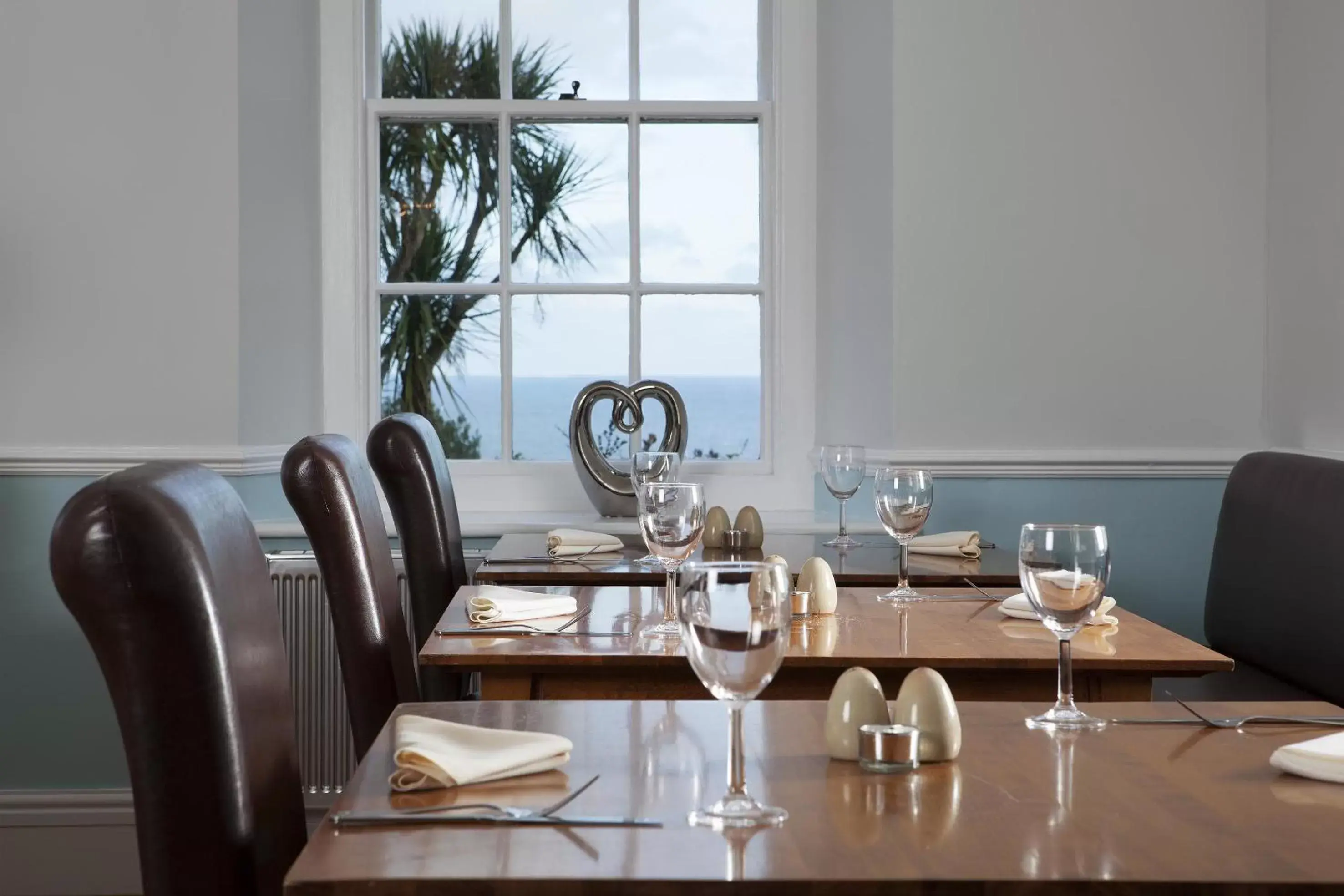 Restaurant/Places to Eat in Tregenna Castle Resort