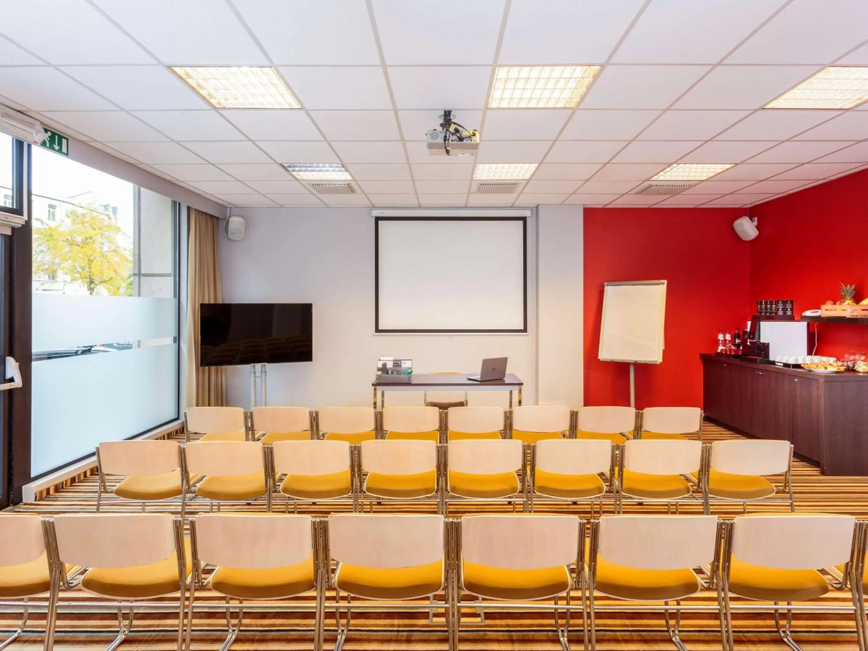 On site, Business Area/Conference Room in Ibis Brussels City Centre