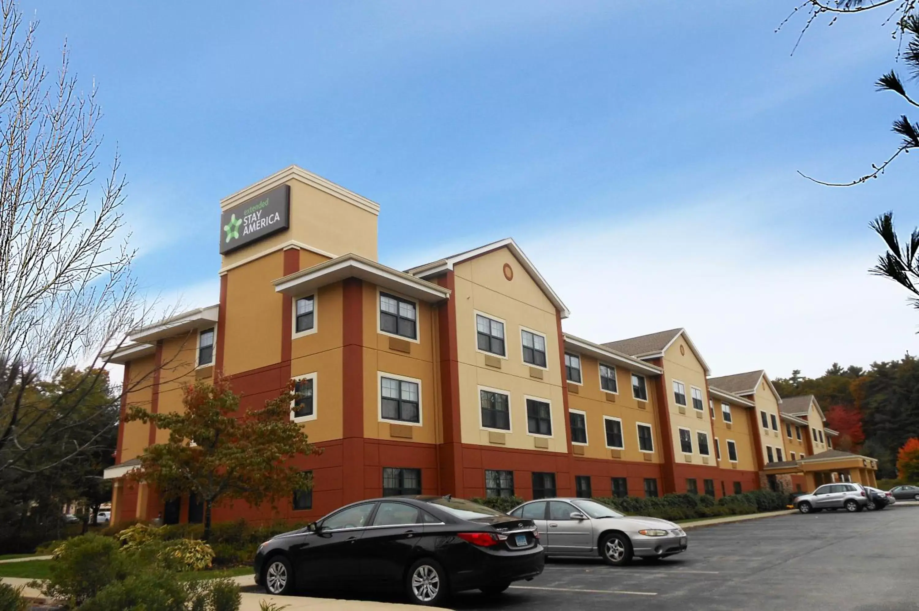 Property building in Extended Stay America Suites - Nashua - Manchester