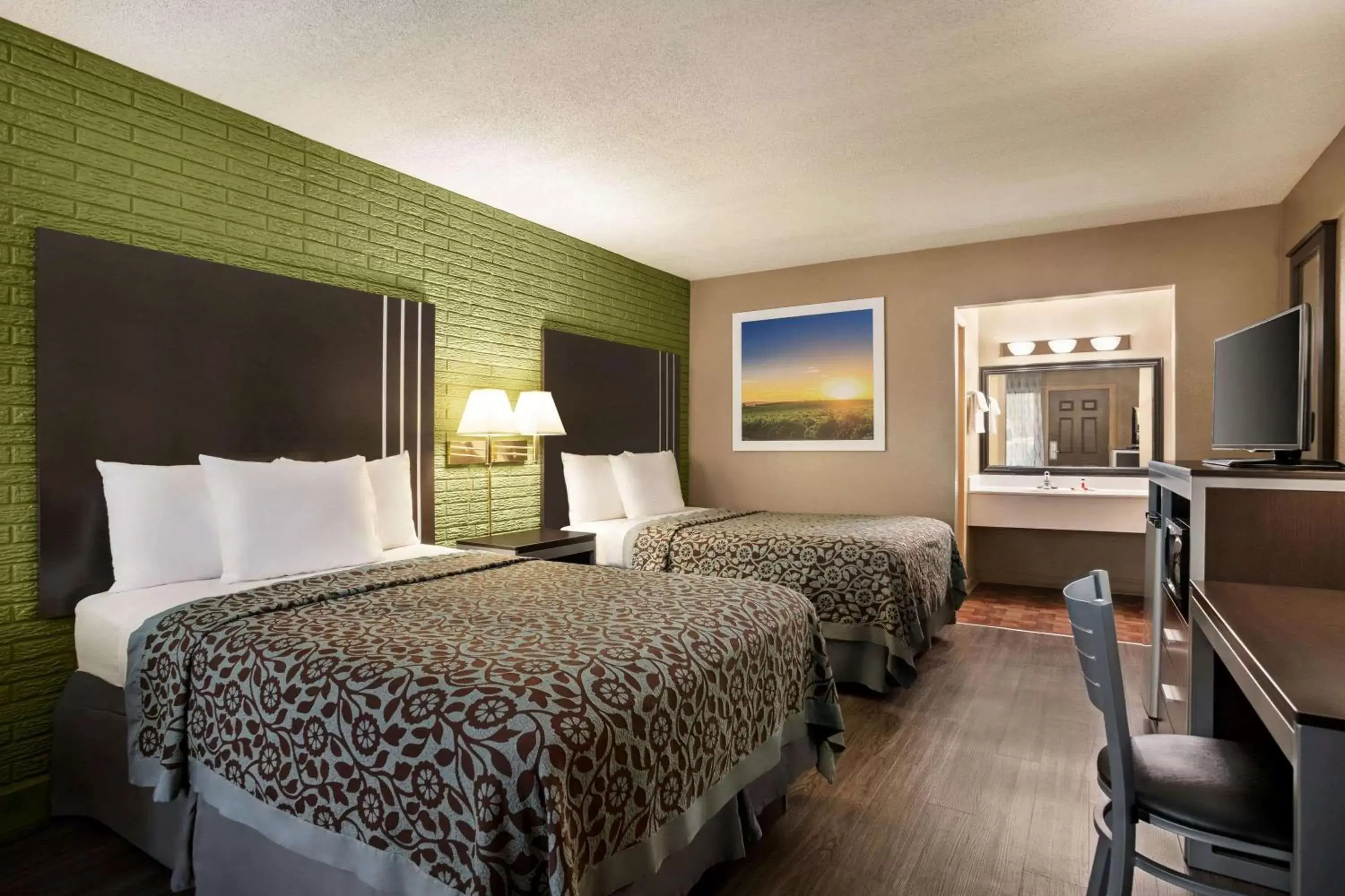 Deluxe Double Room with Two Double Beds - Smoking in Days Inn by Wyndham Hardeeville/ I-95 State Line