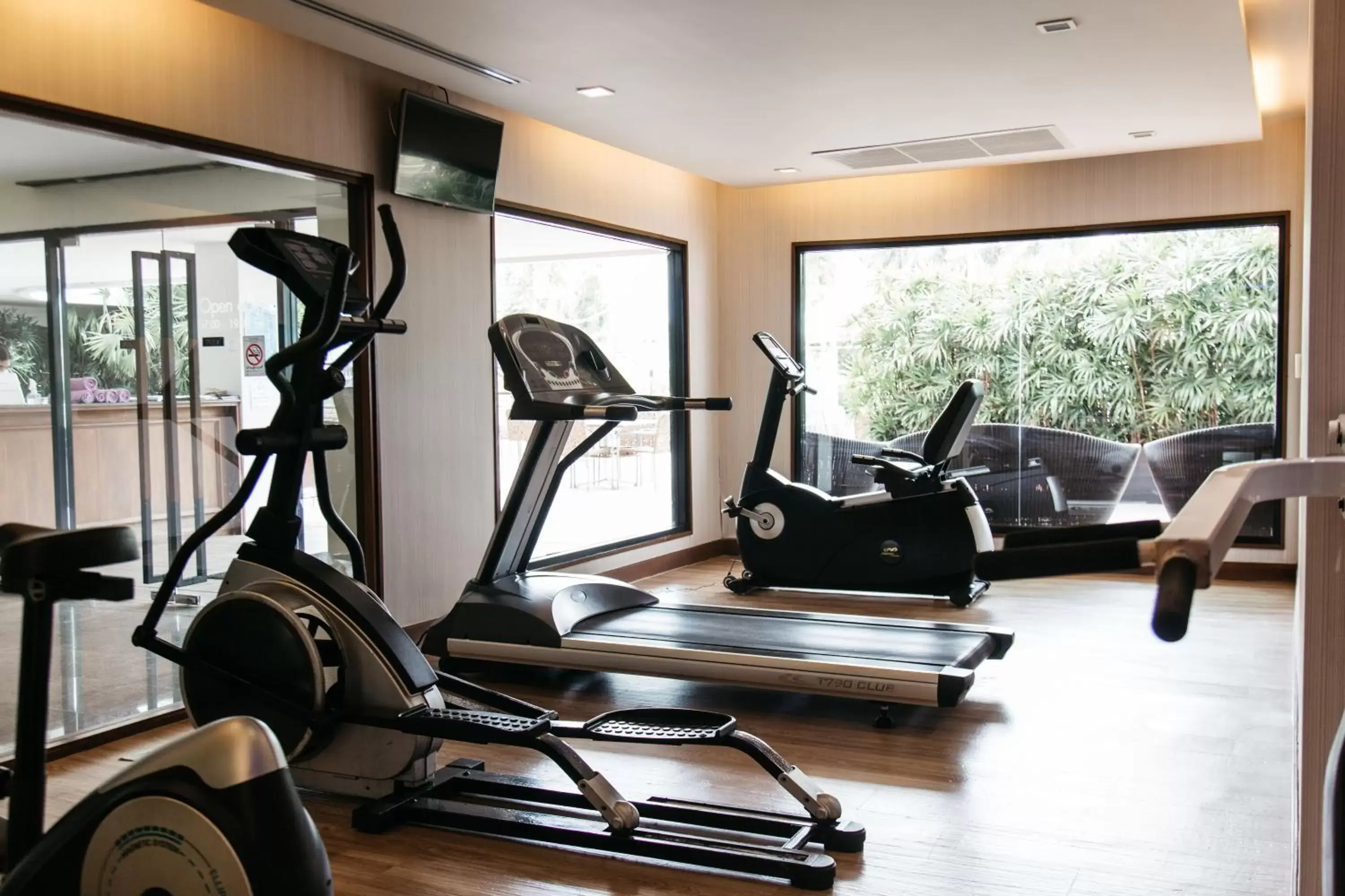 Fitness centre/facilities, Fitness Center/Facilities in Rua Rasada Hotel - The Ideal Venue for Meetings & Events