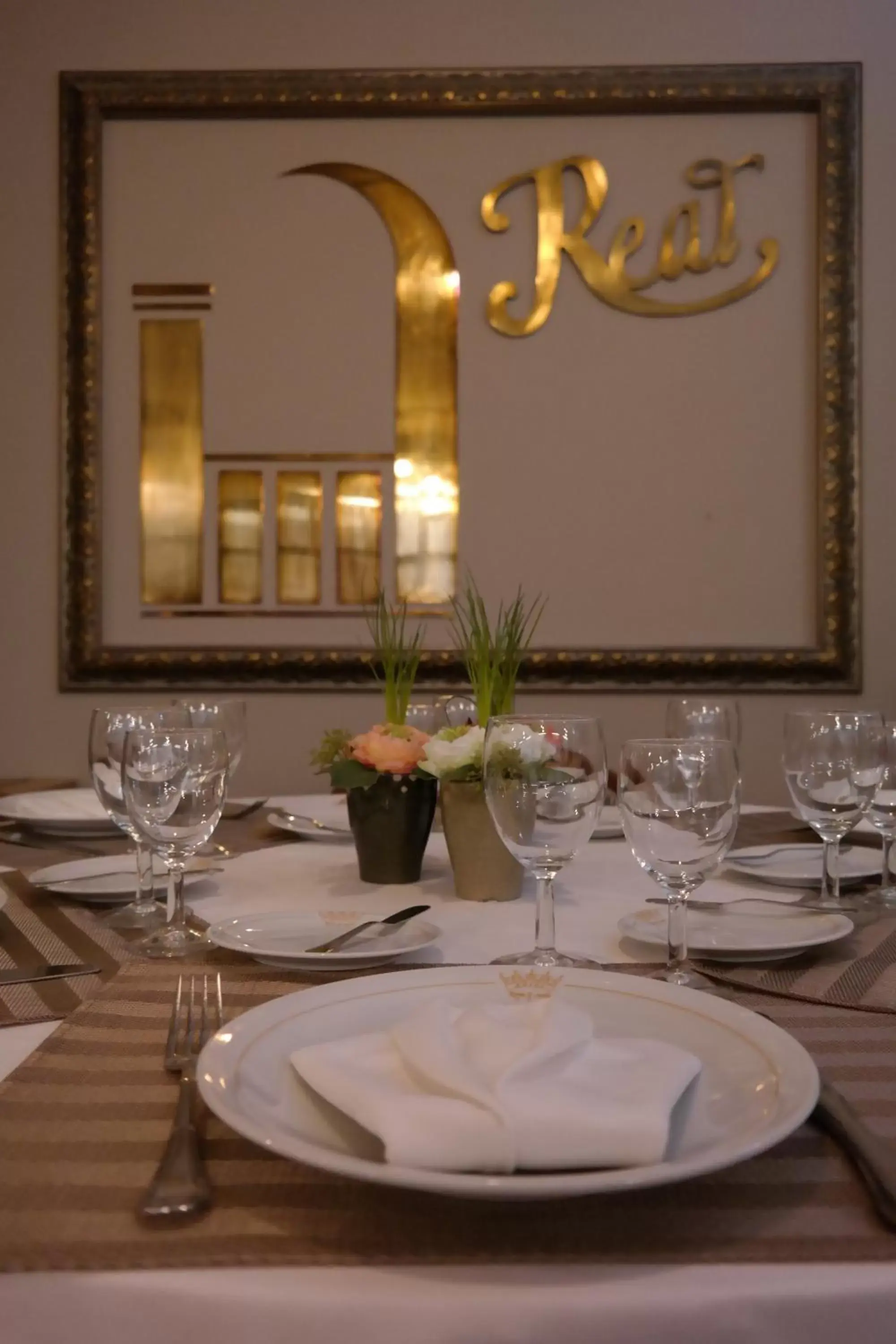 Restaurant/Places to Eat in Hotel Rainha D. Amélia, Arts & Leisure