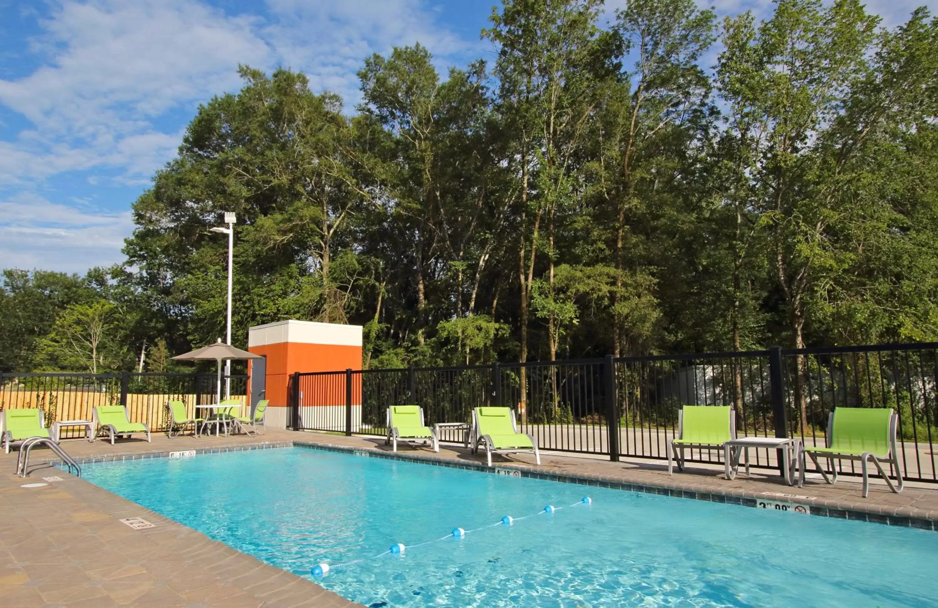 Swimming Pool in Holiday Inn Express & Suites - Columbus North, an IHG Hotel