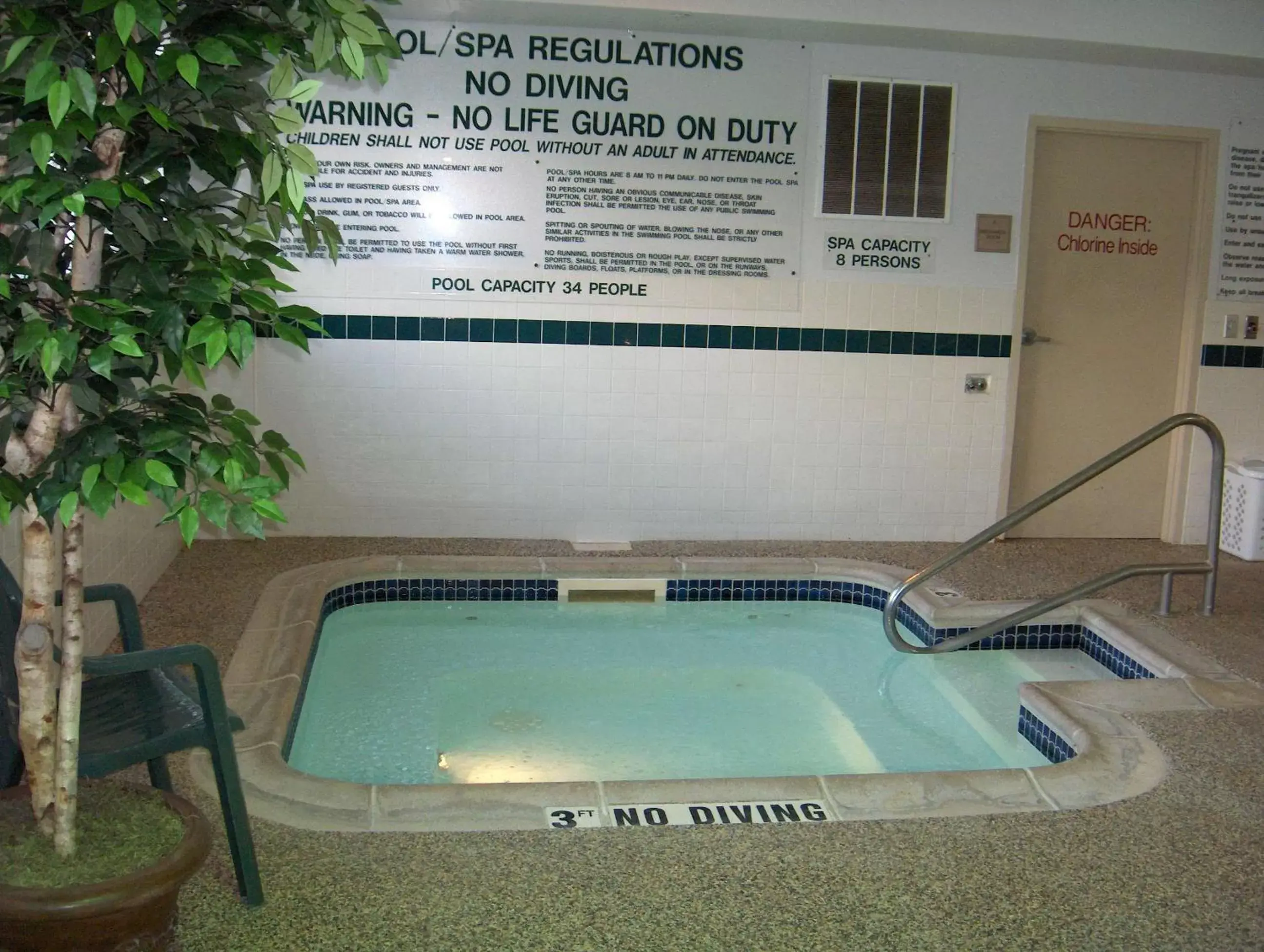 Pool view, Swimming Pool in Hampton Inn South Heritage Park