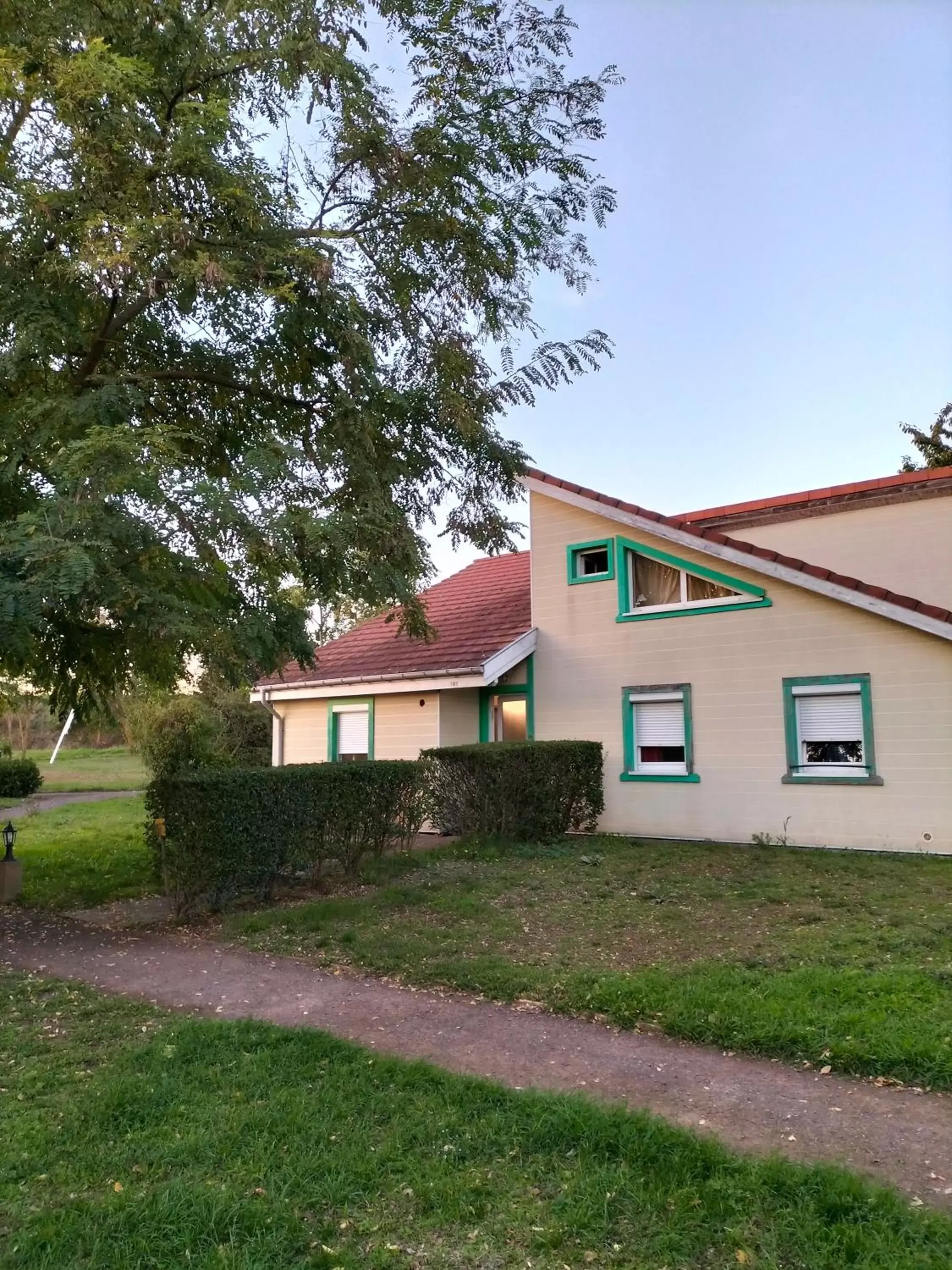 Les ACACIAS Les ACACIAS