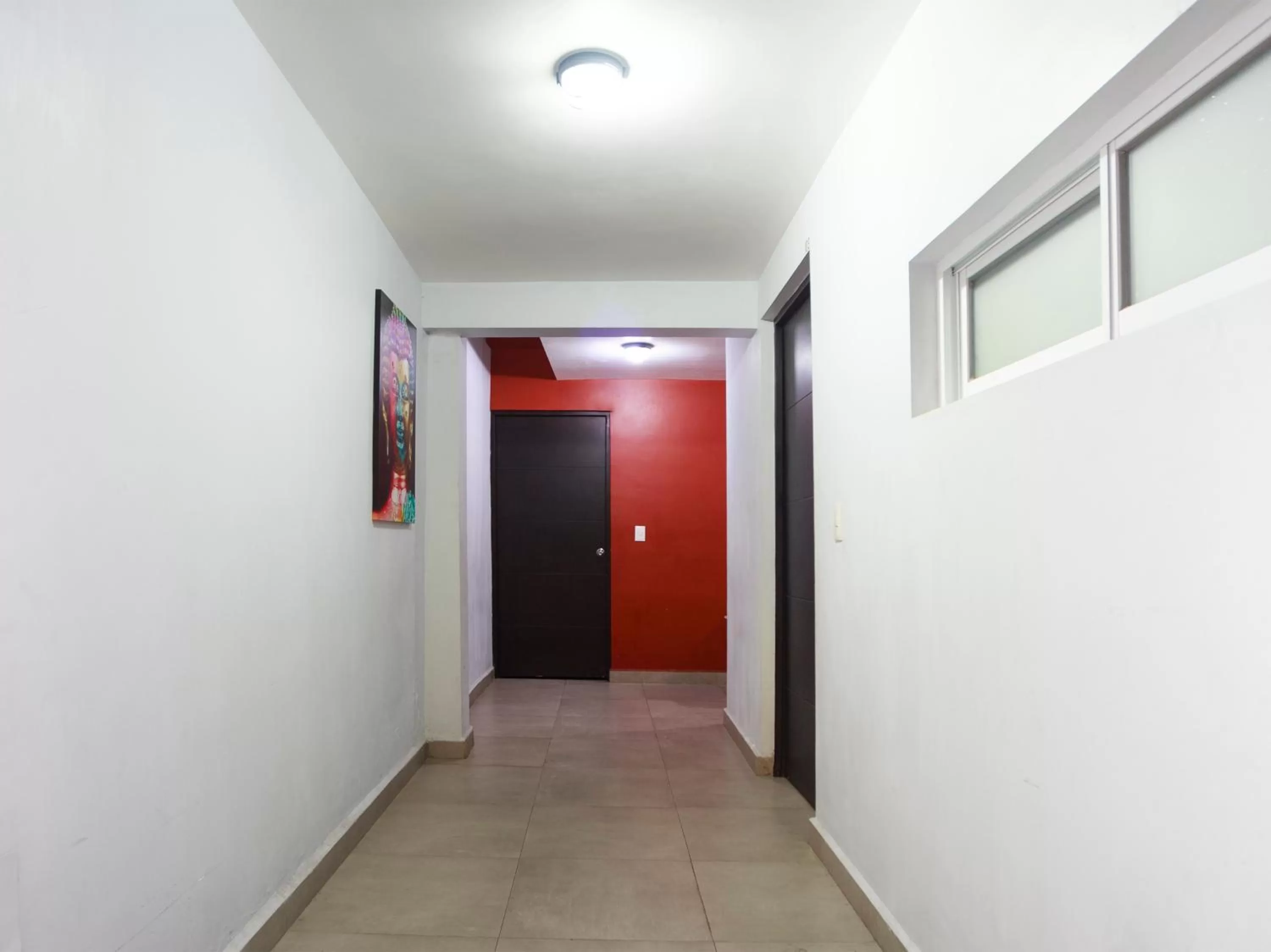 Area and facilities in ADHOC Express