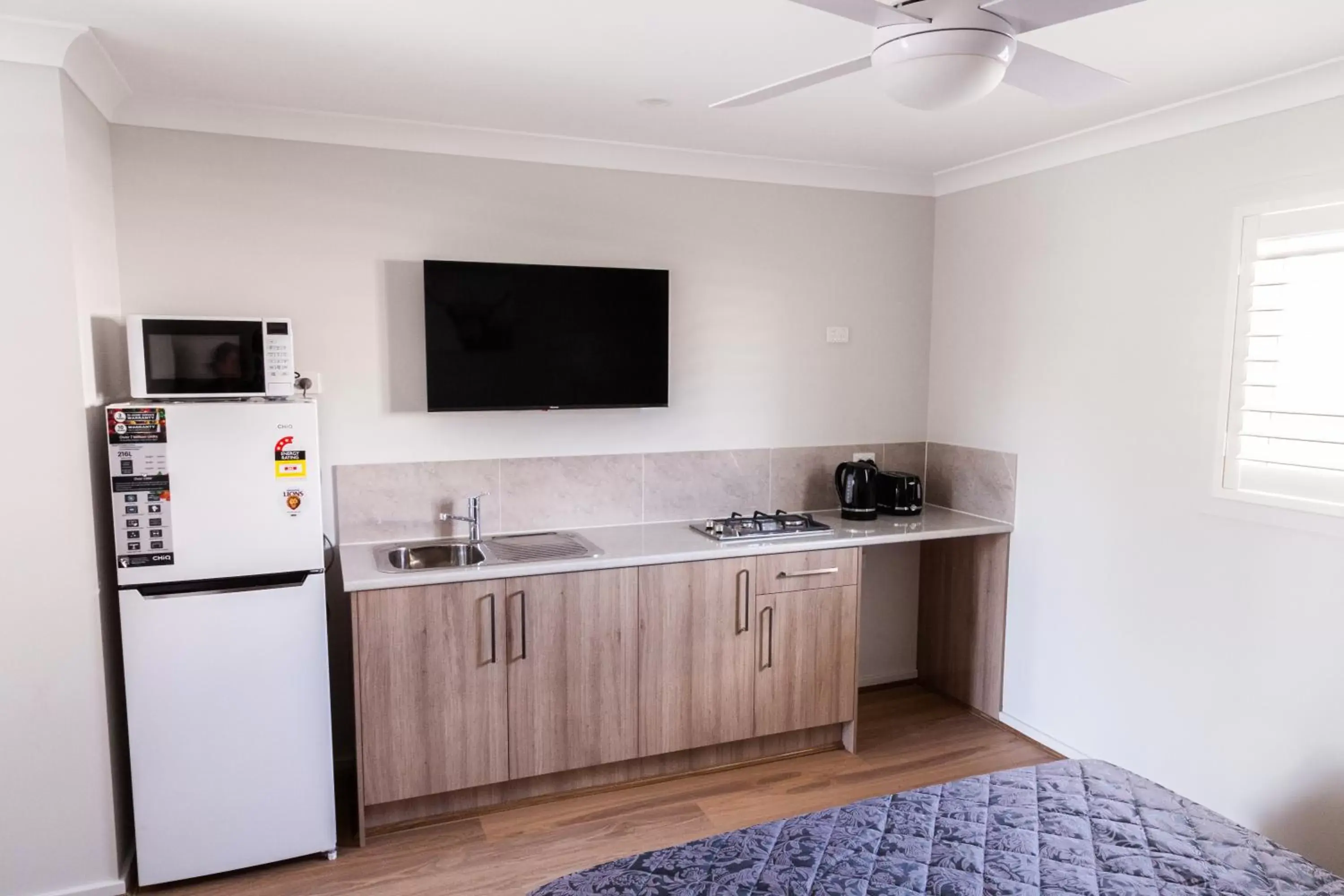 TV and multimedia, TV/Entertainment Center in Singleton Valley Accommodation