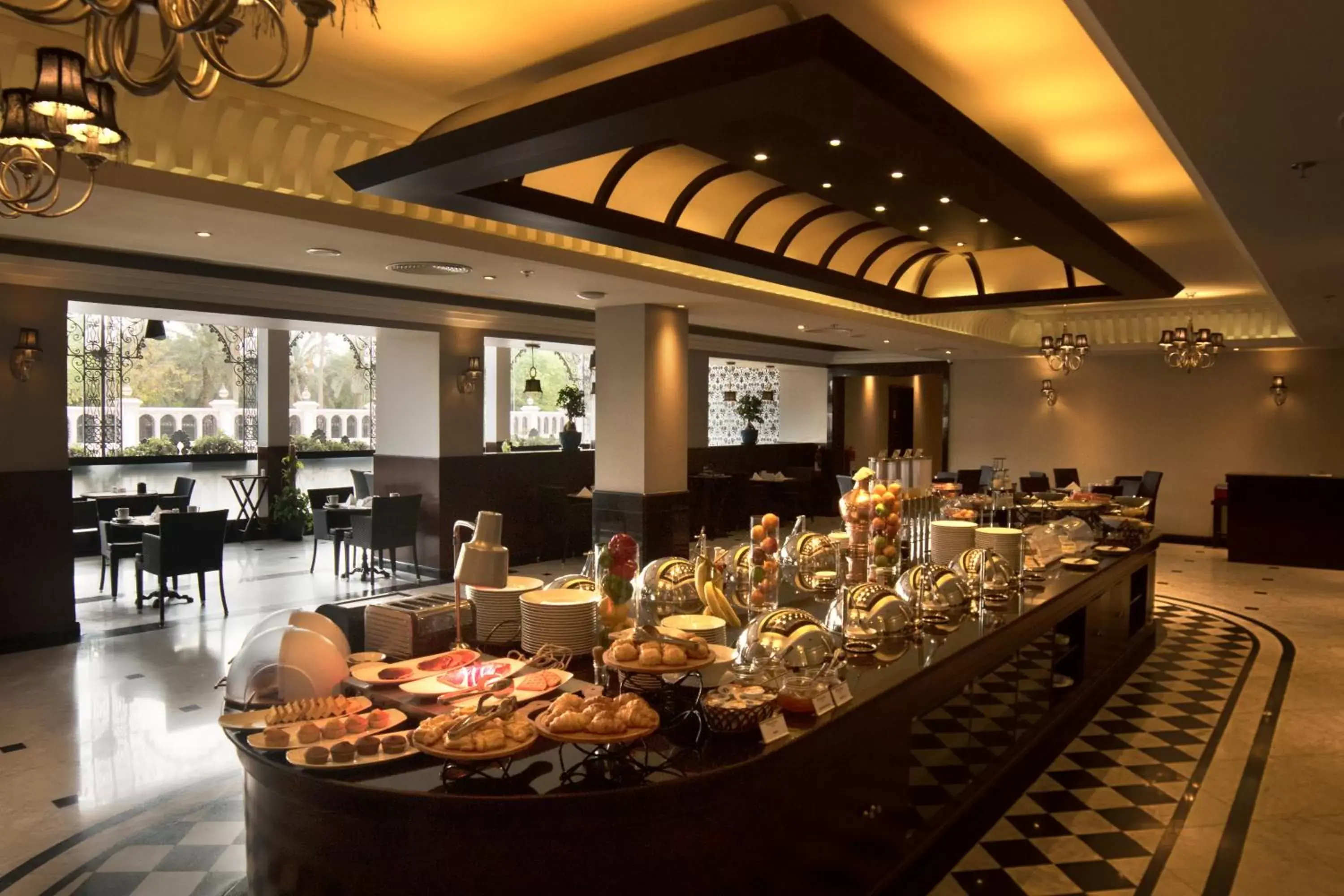 Restaurant/places to eat in Ramada by Wyndham Bahrain Restaurant/places to eat in Ramada by Wyndham Bahrain