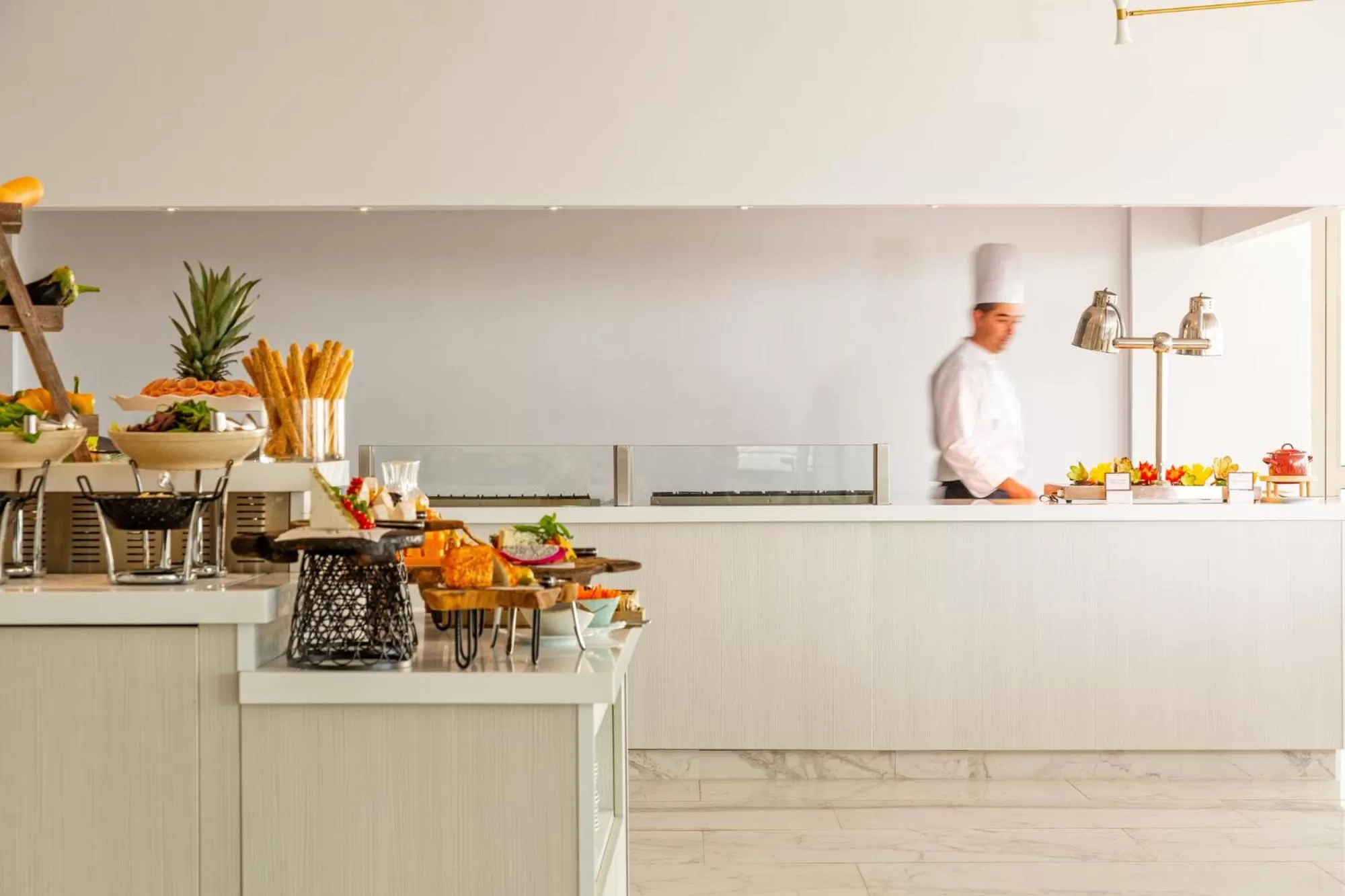 Food in Ivi Mare - Designed for Adults by Louis Hotels