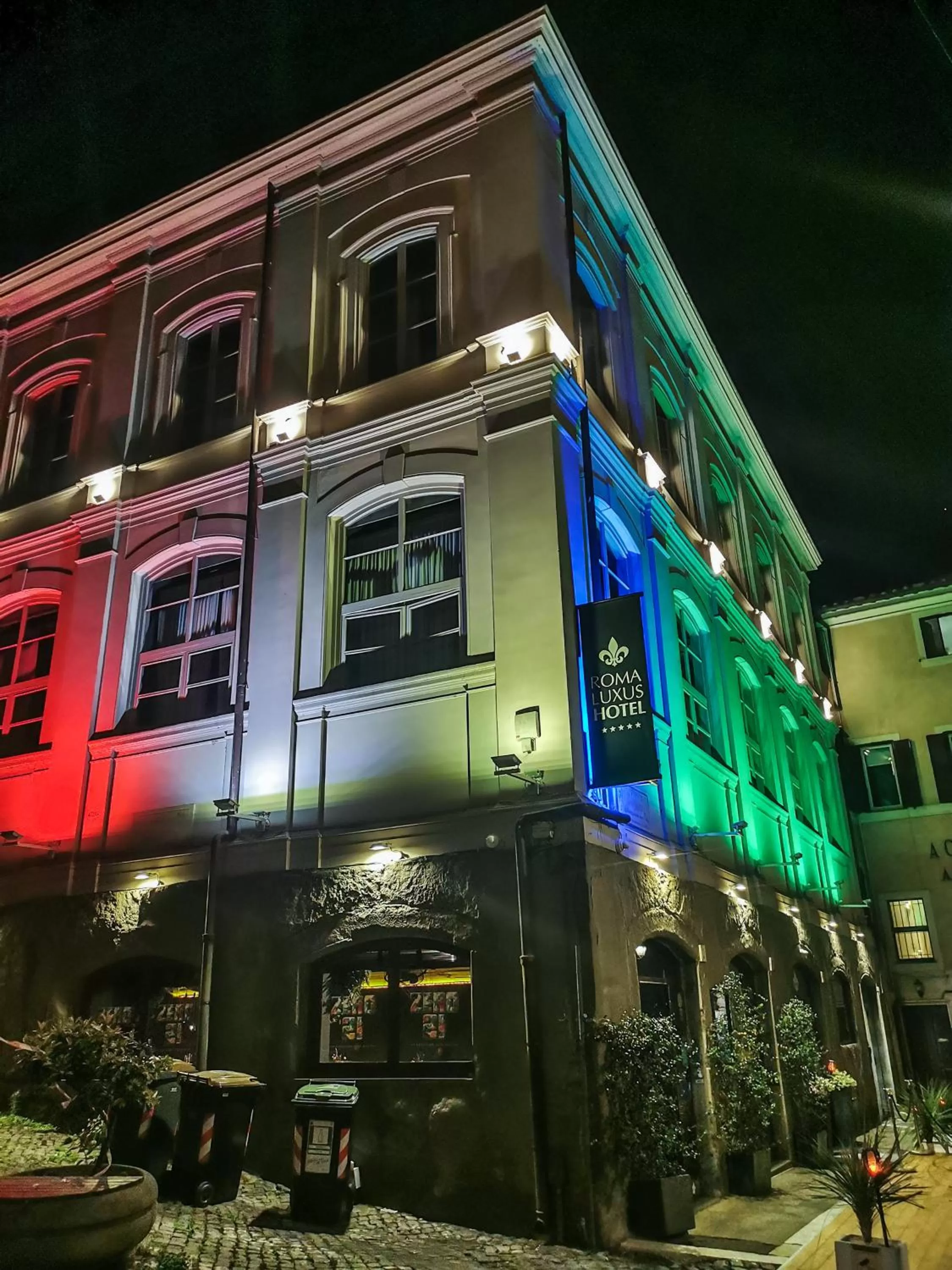 Property building in Roma Luxus Hotel