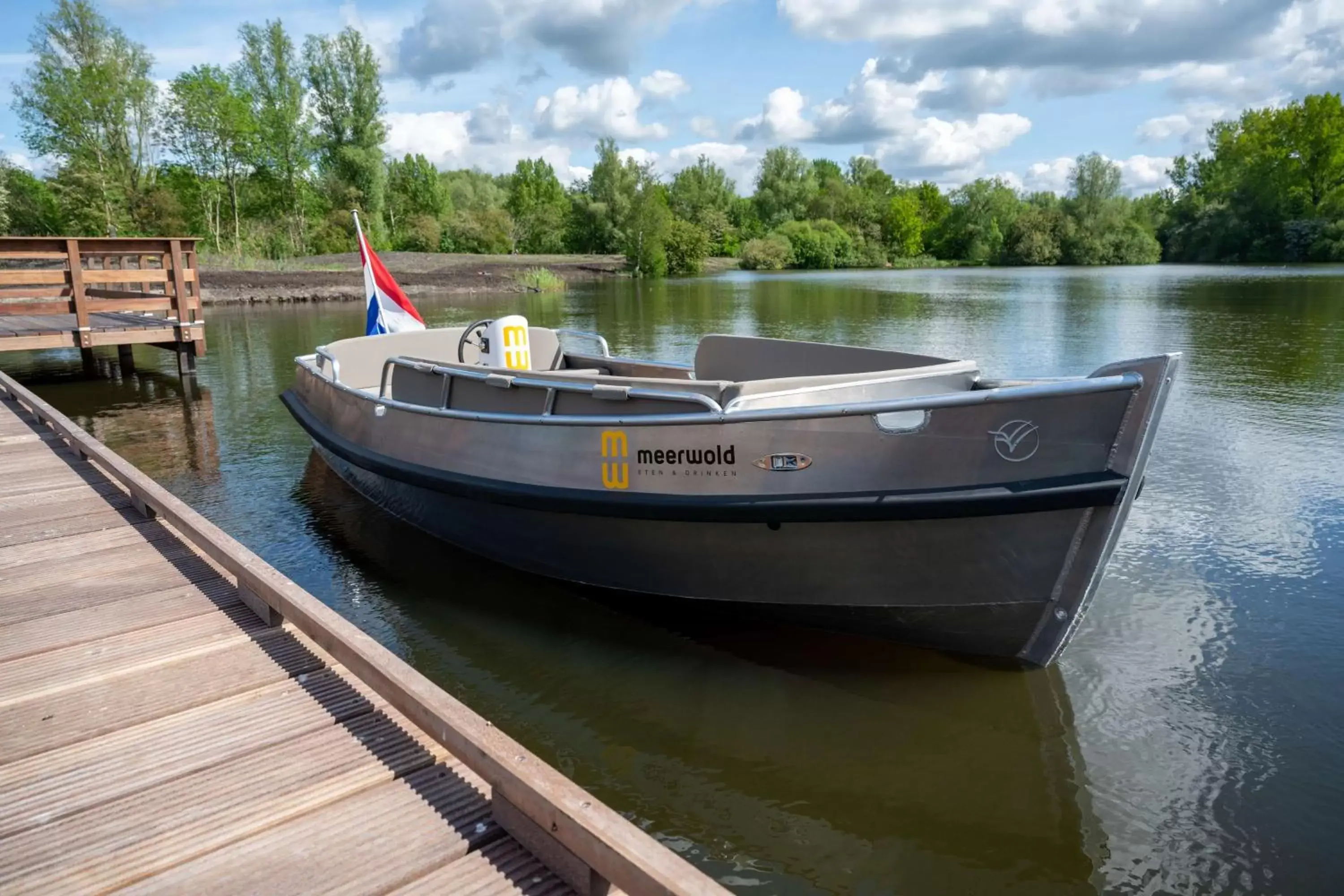 Natural landscape in Flonk Hotel Groningen Zuid, BW Signature Collection voorheen Best Western Plus Hotel Groningen Plaza