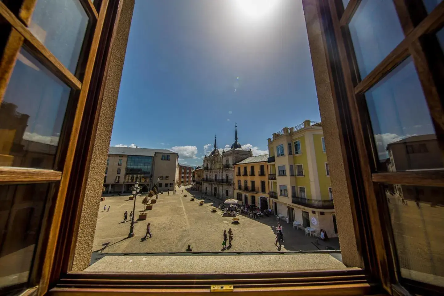 Nearby landmark in Hotel Aroi Bierzo Plaza