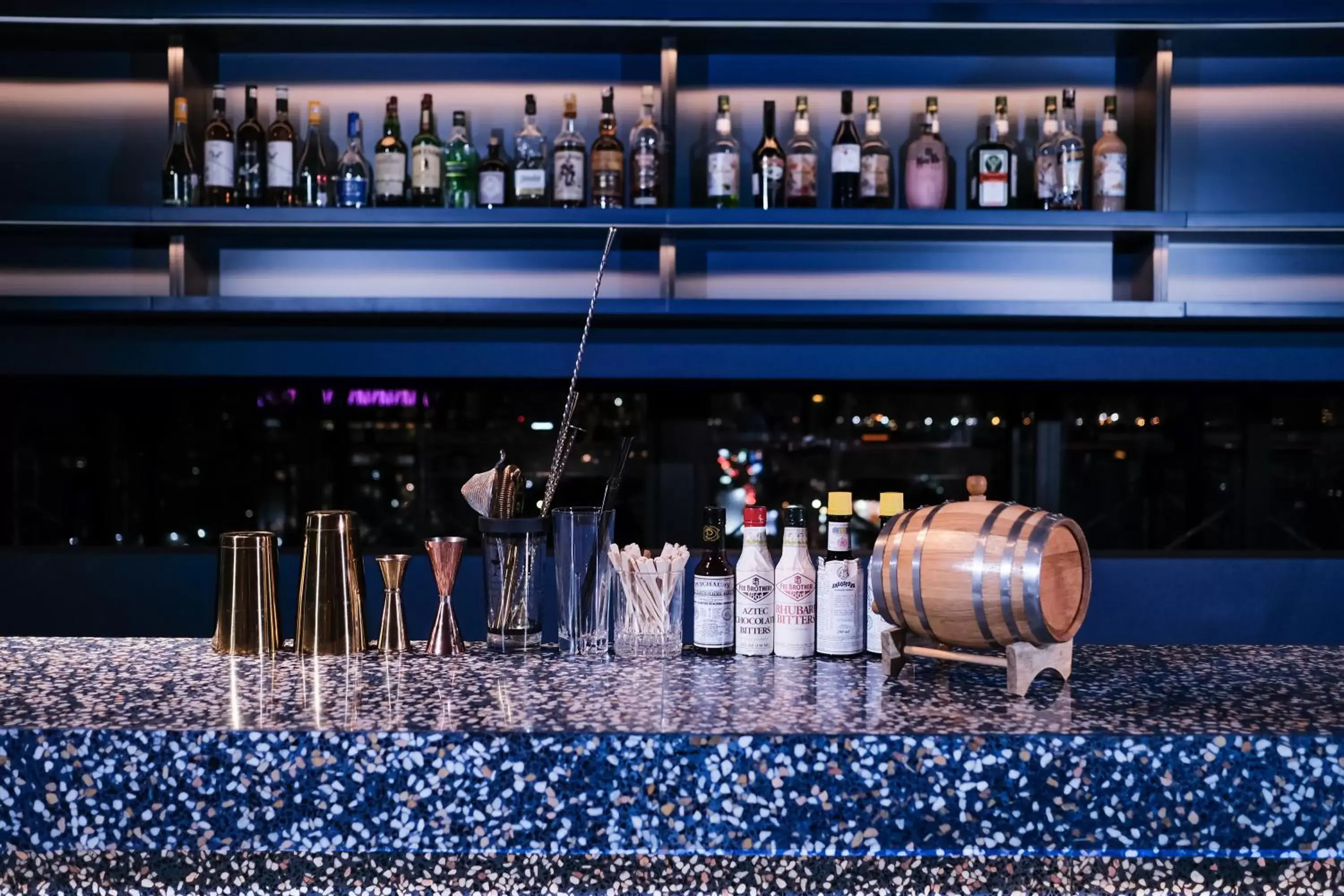 Property building in ARTOTEL Gajahmada Semarang Property building in ARTOTEL Gajahmada Semarang