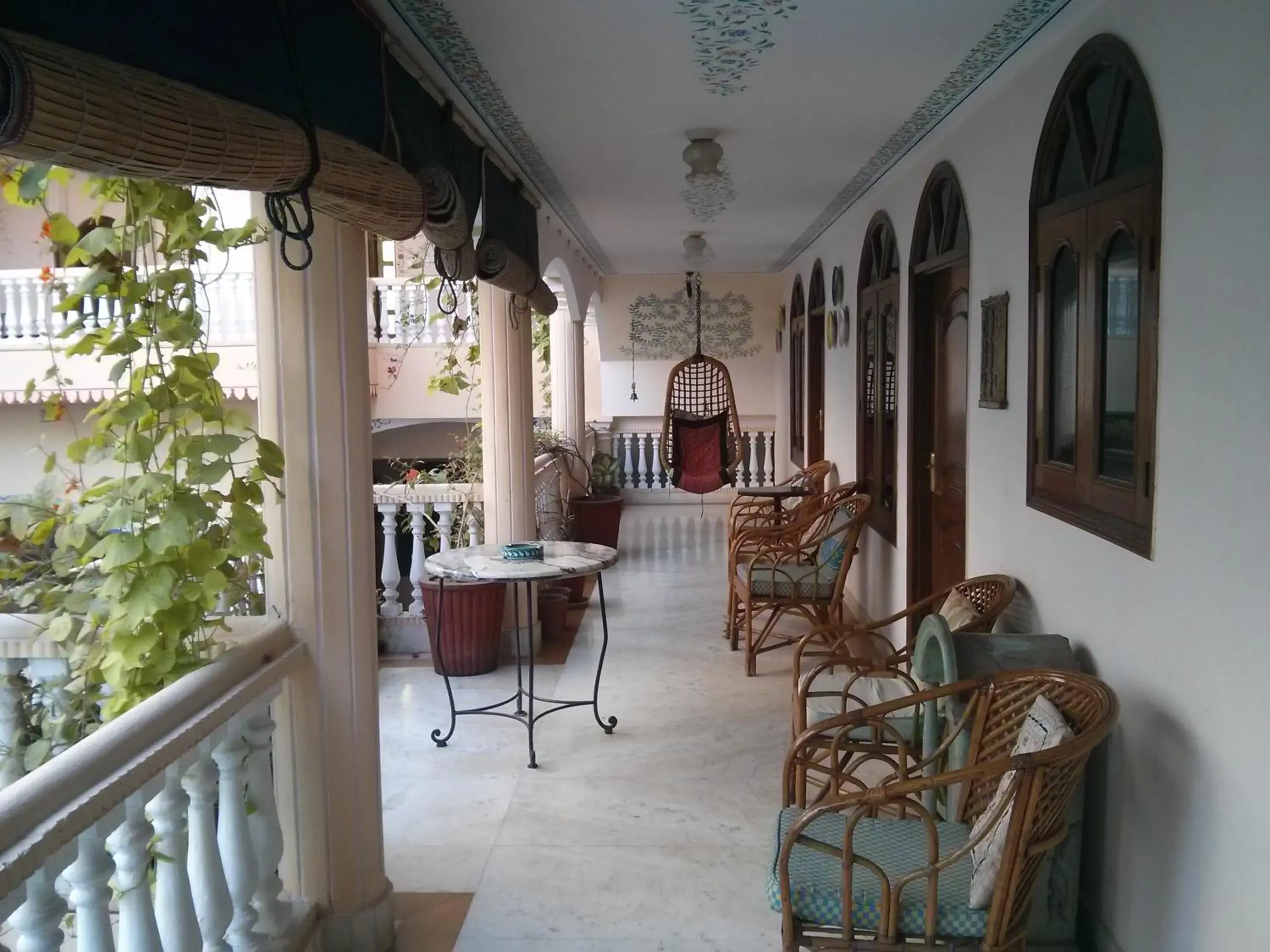 Seating area, Restaurant/Places to Eat in Hotel Jasvilas