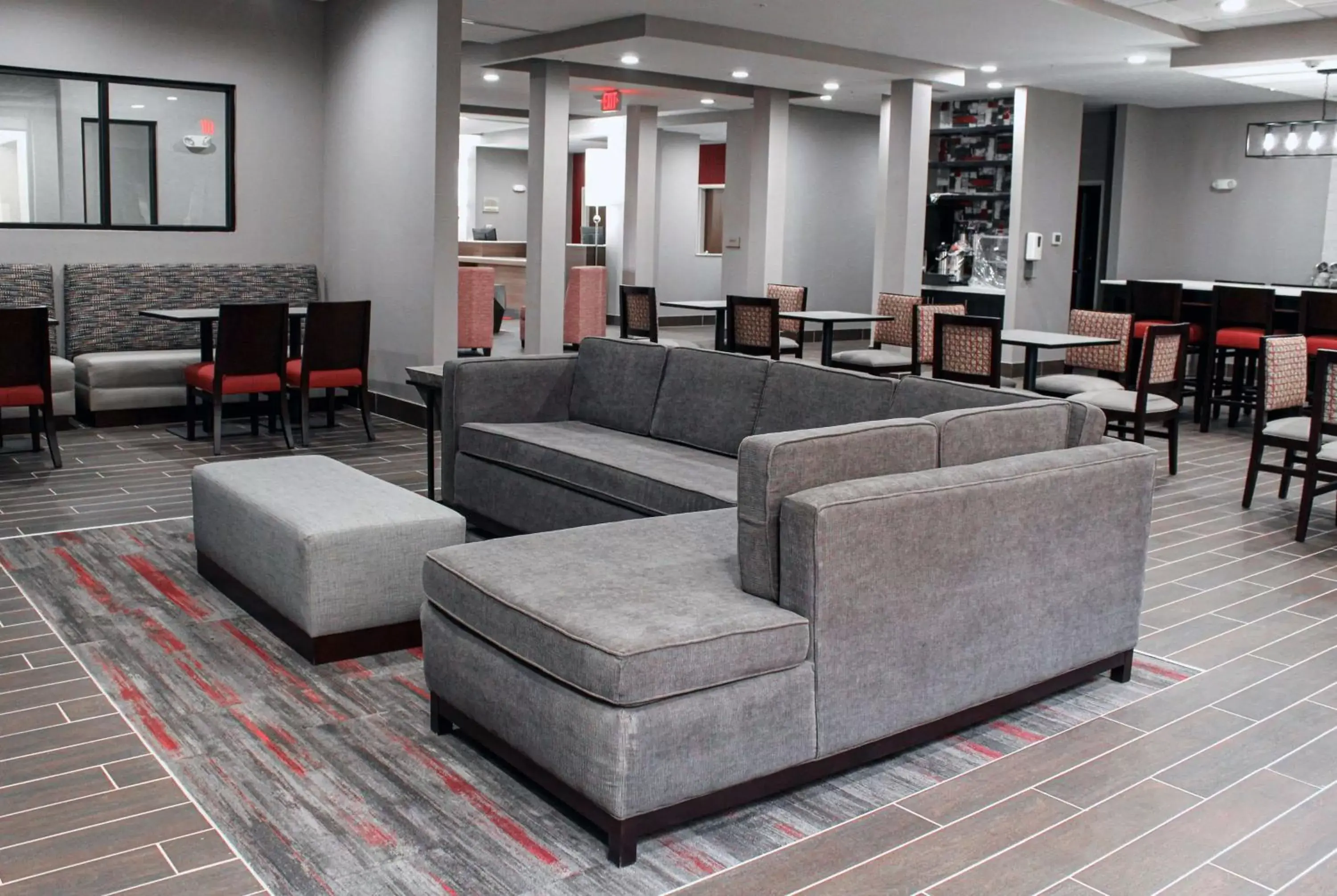 Lobby or reception in Hawthorn Suites by Wyndham Oklahoma City Airport Fairground