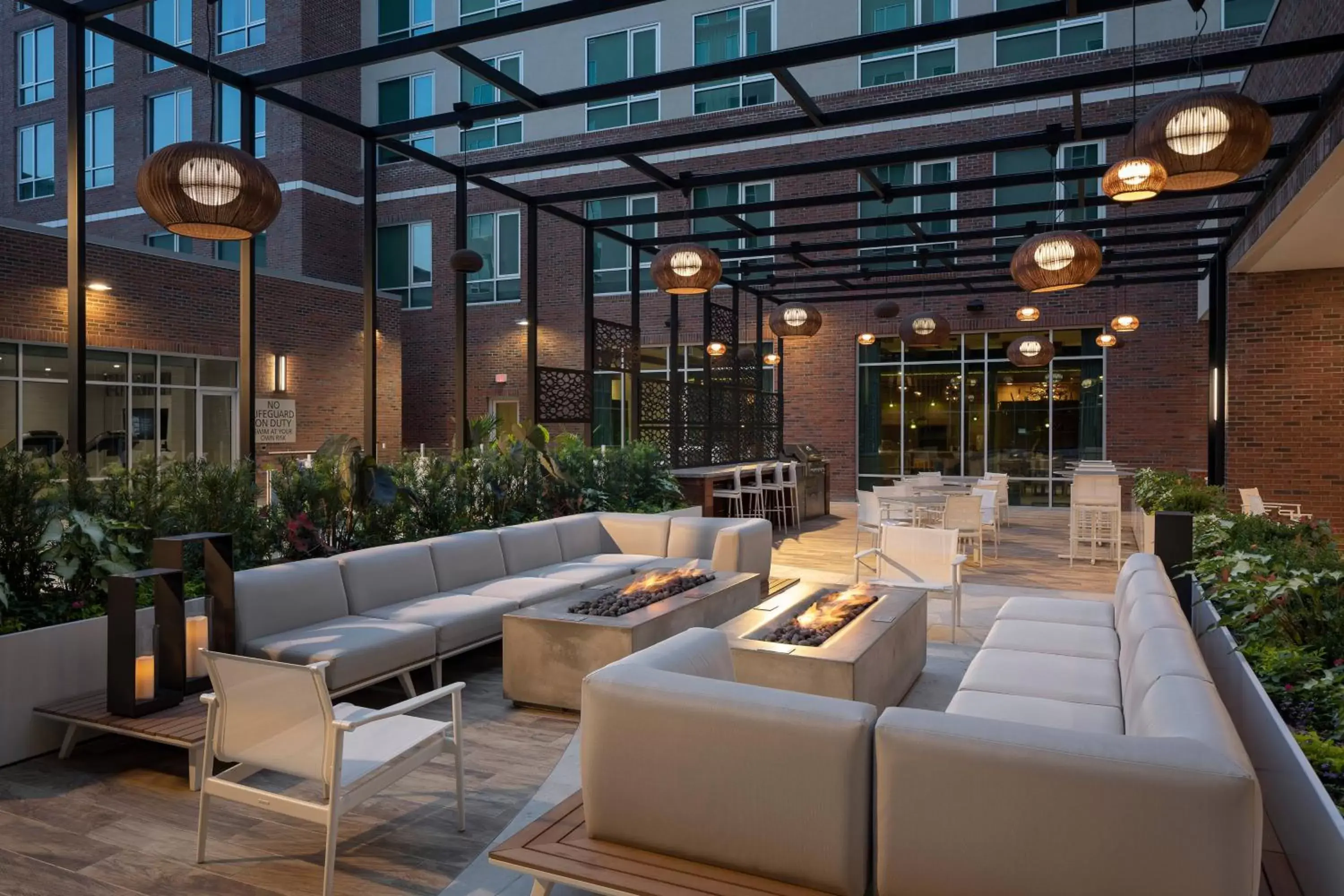 Lounge or bar in Residence Inn by Marriott Greenville Downtown
