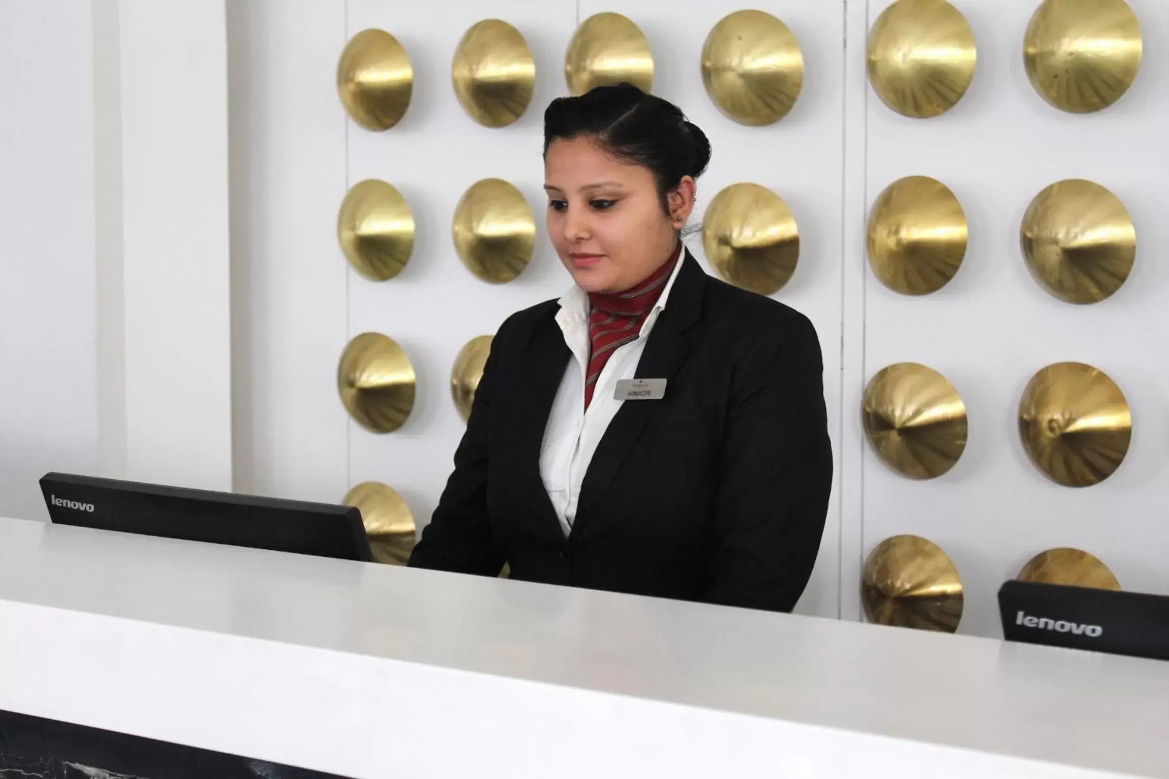 Lobby or reception, Staff in Ramada Plaza By Wyndham Agra