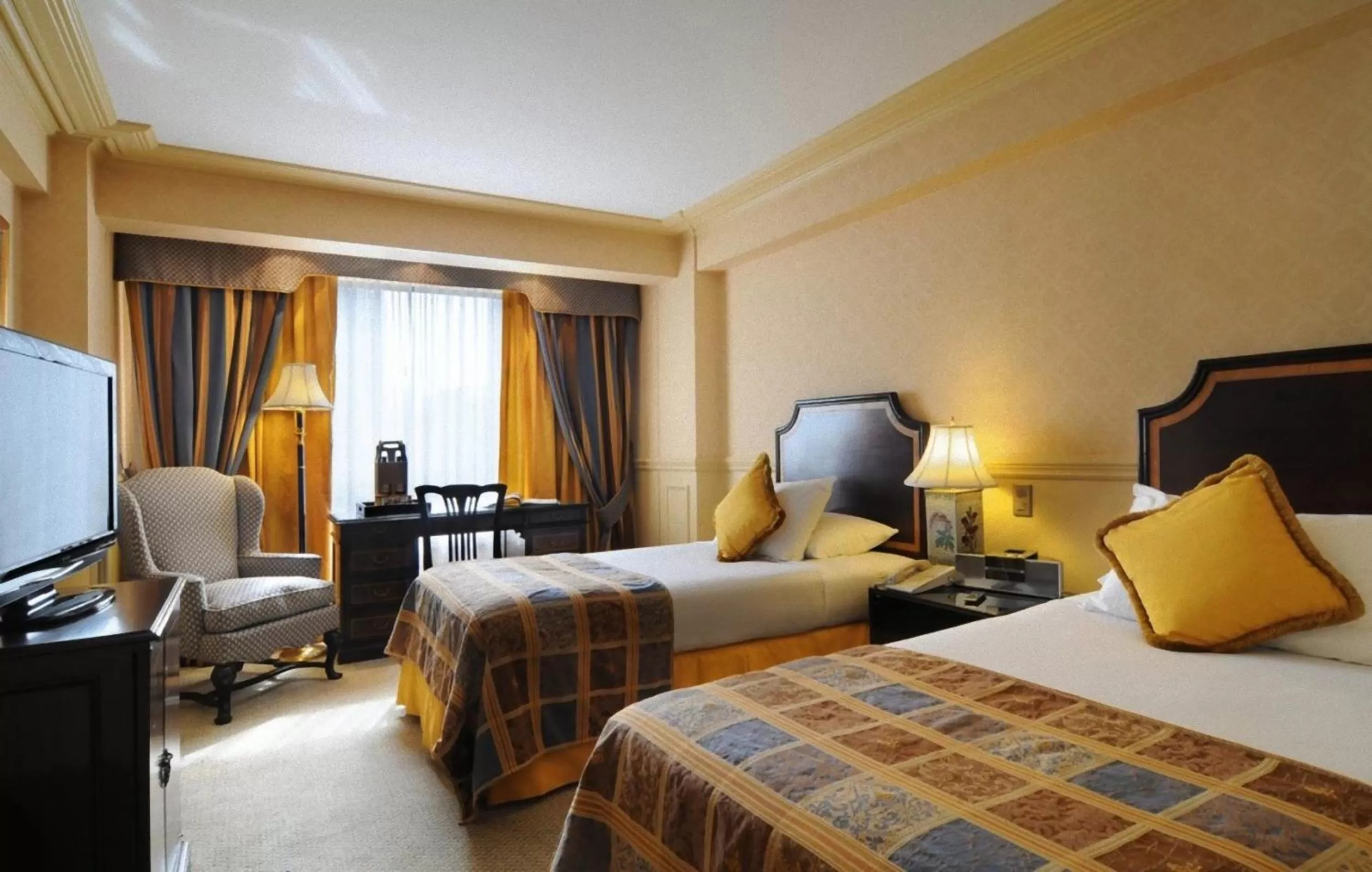 TV and multimedia, Bed in Park Plaza Santiago