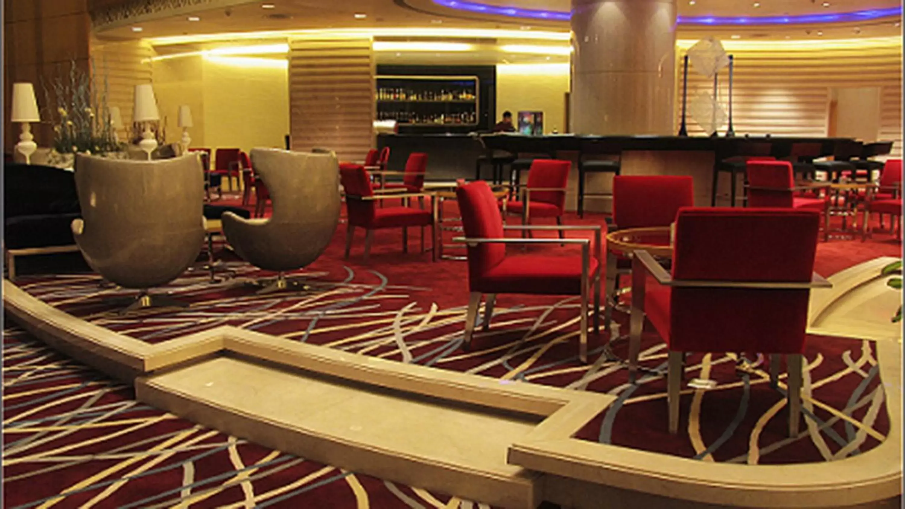 Lounge or bar, Restaurant/Places to Eat in Holiday Inn Tianjin Riverside, an IHG Hotel