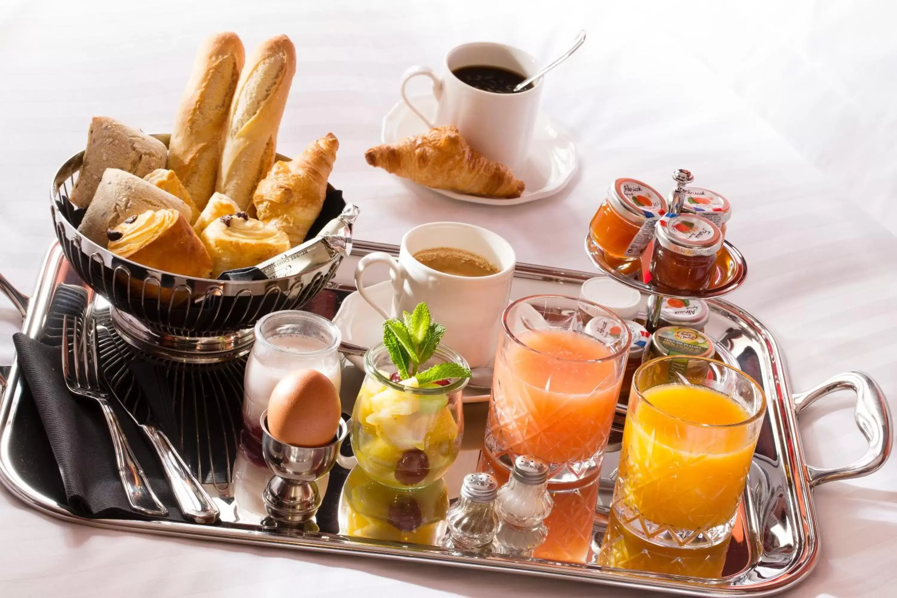 Breakfast in Hotel Whistler