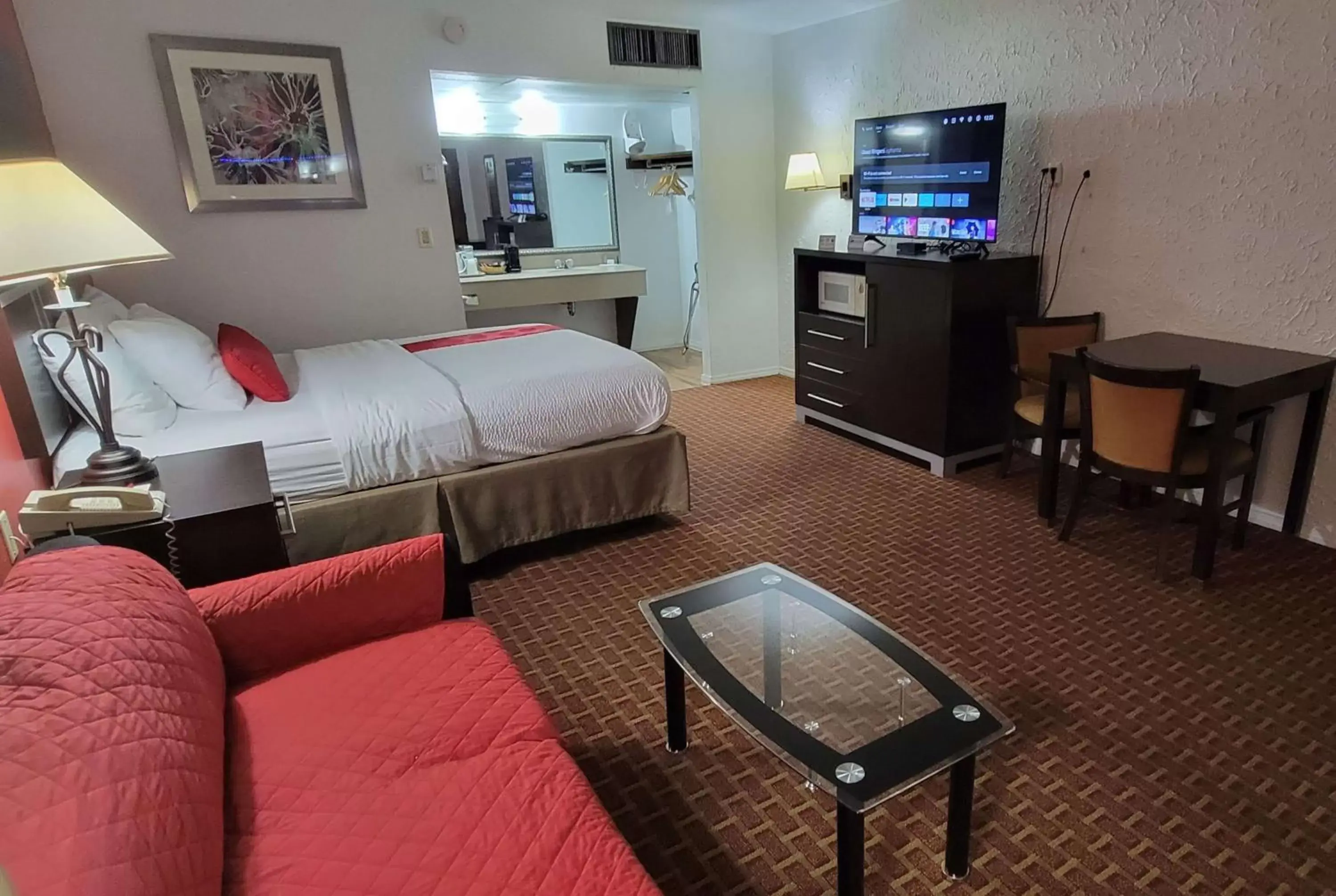 Photo of the whole room in Ramada by Wyndham Mountain Home