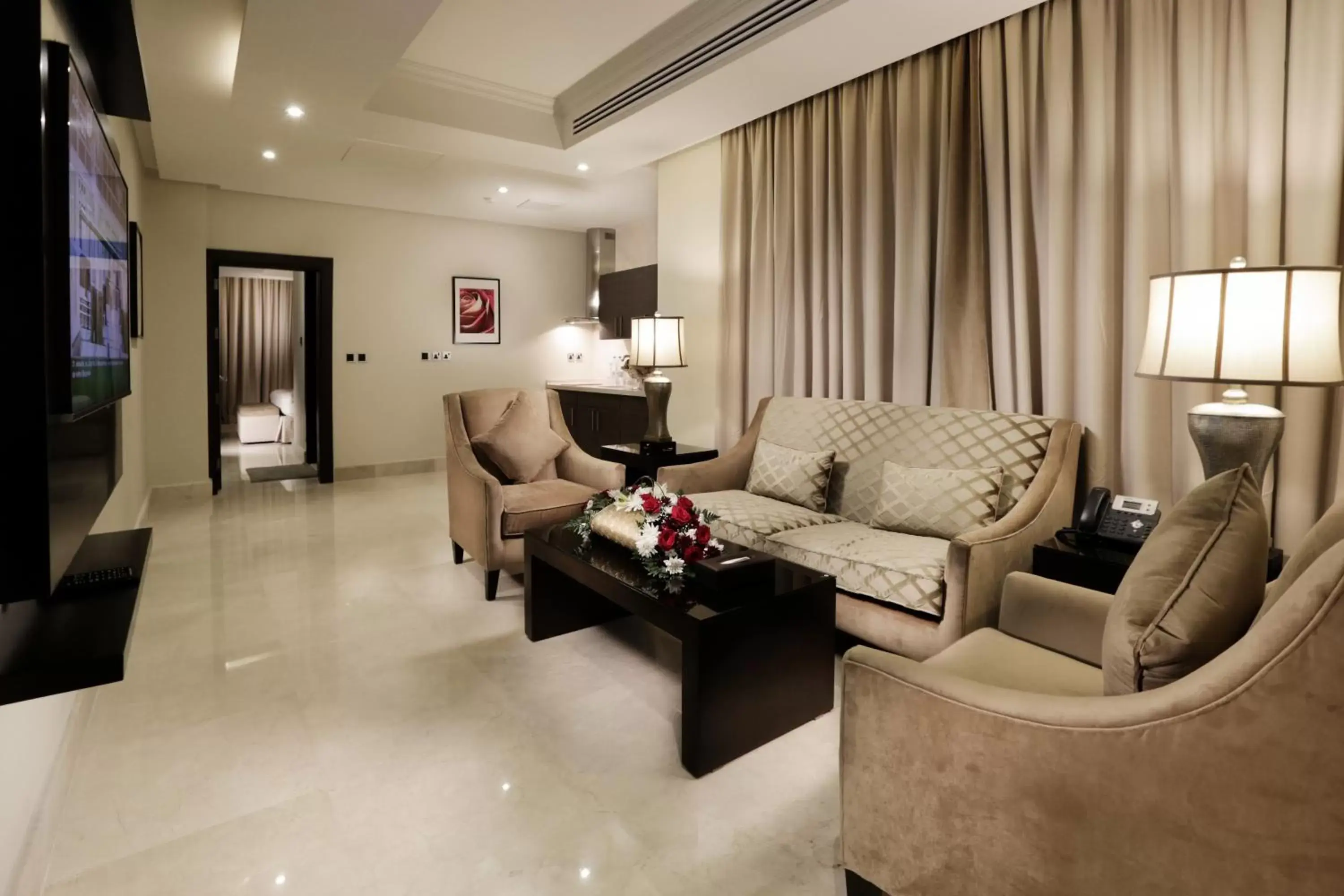 Living room, Seating Area in Aswar Hotel Suites Riyadh