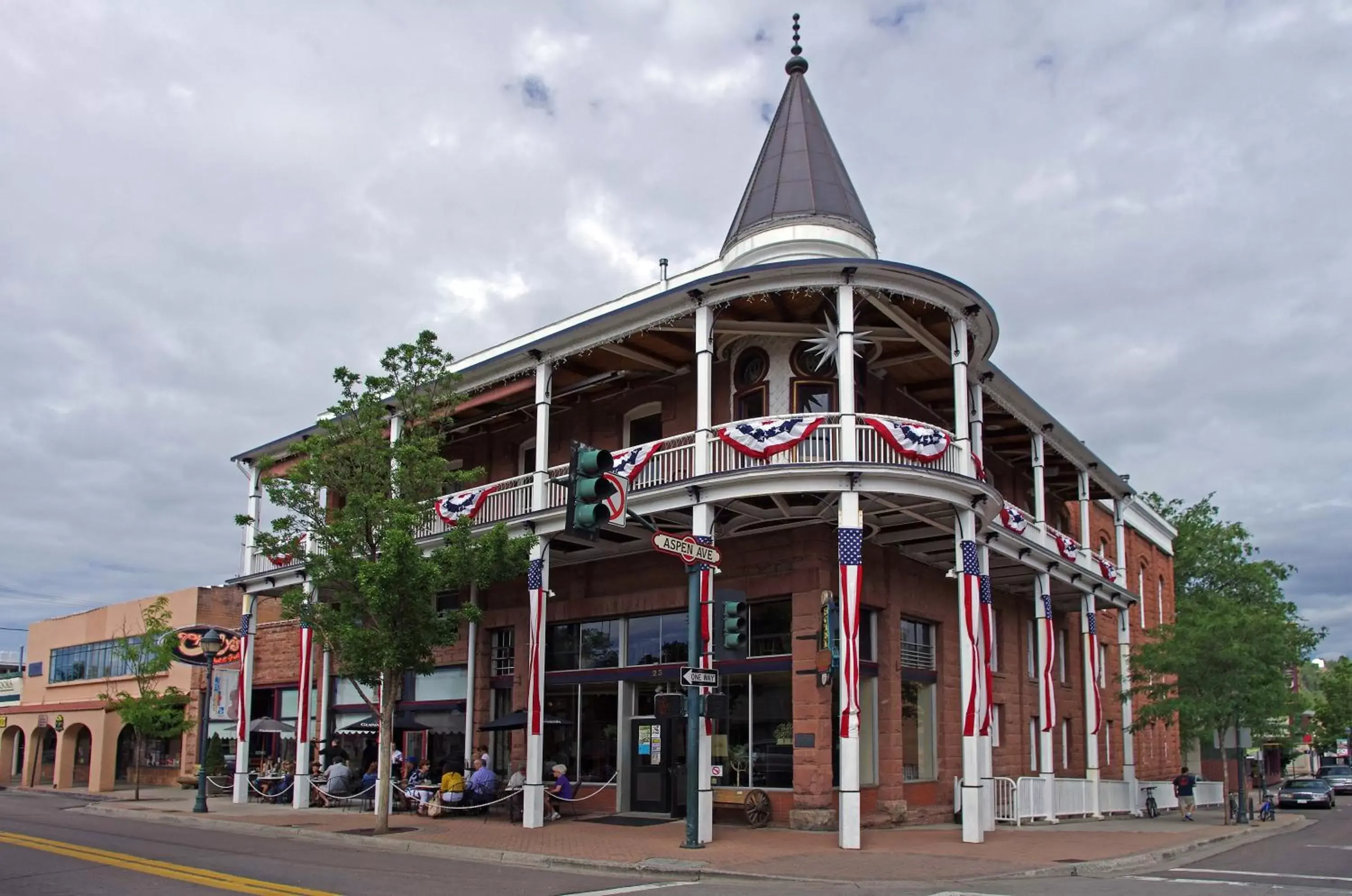 Property Building in Weatherford Hotel