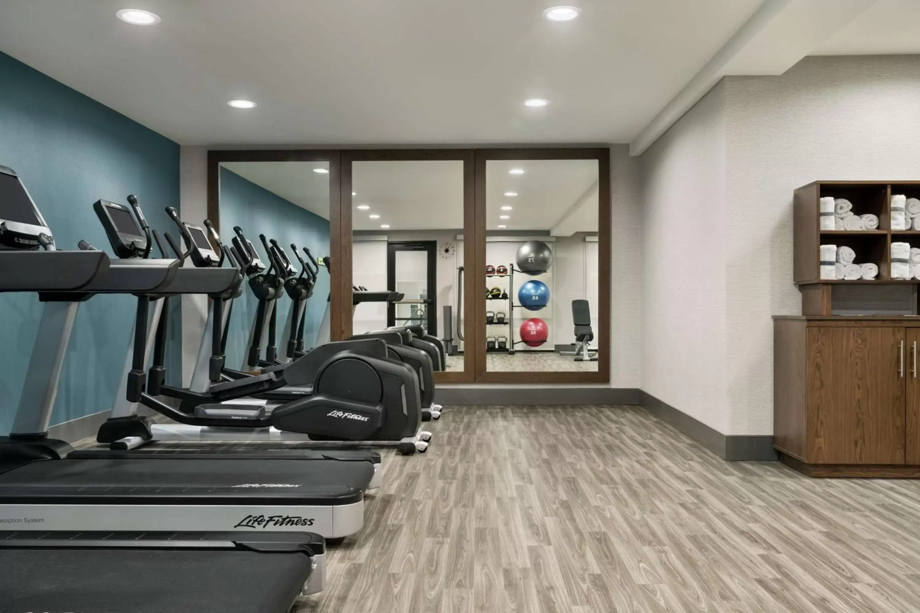 Fitness centre/facilities, Fitness Center/Facilities in Hampton Inn & Suites Tacoma/Puyallup